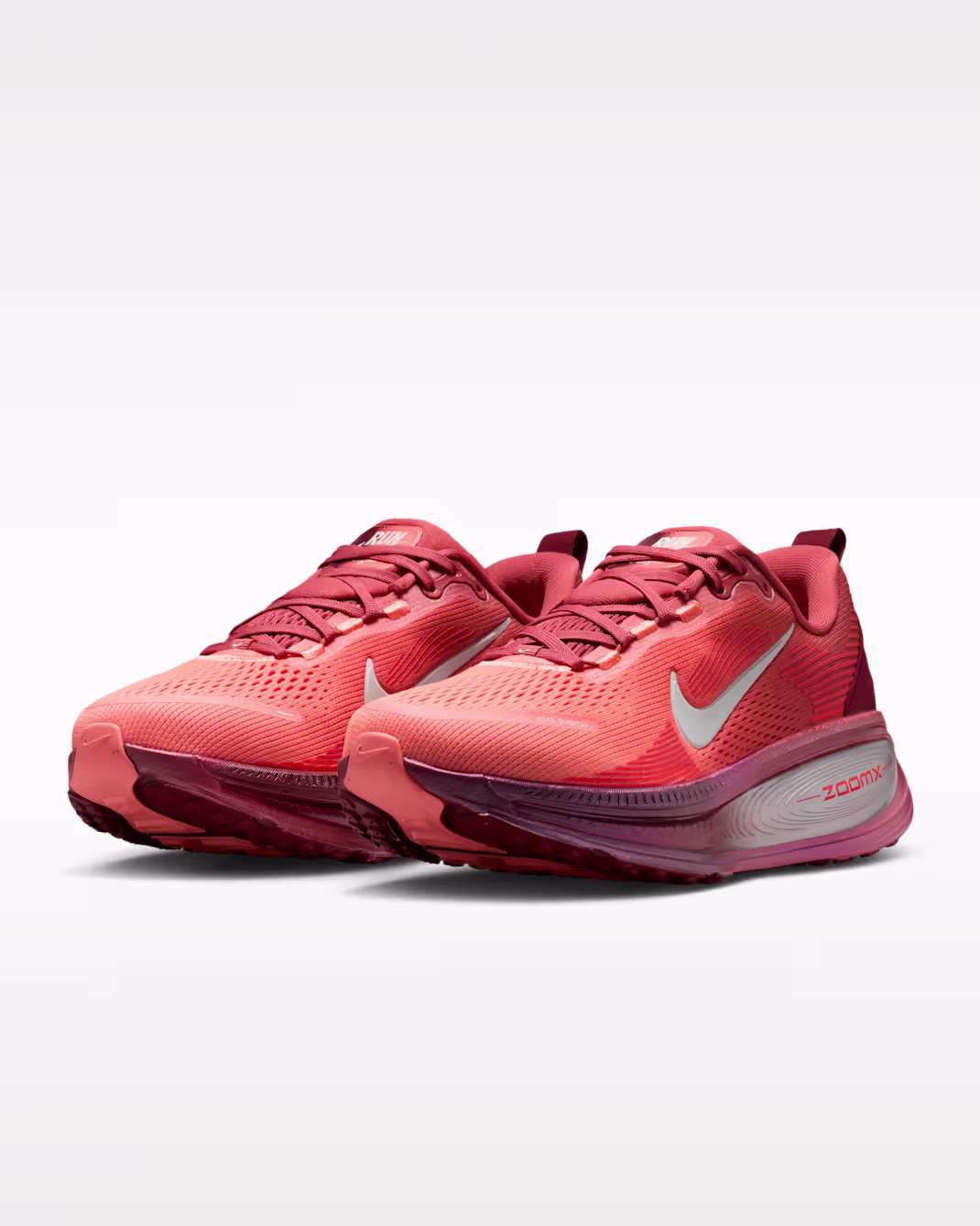Nike Vomero 18 SE Women's Road Running Shoes