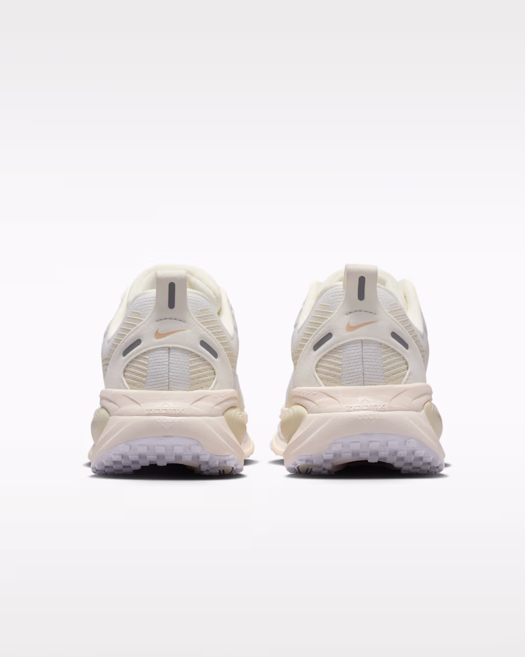 Nike Vomero 18 Women's Road Running Shoes