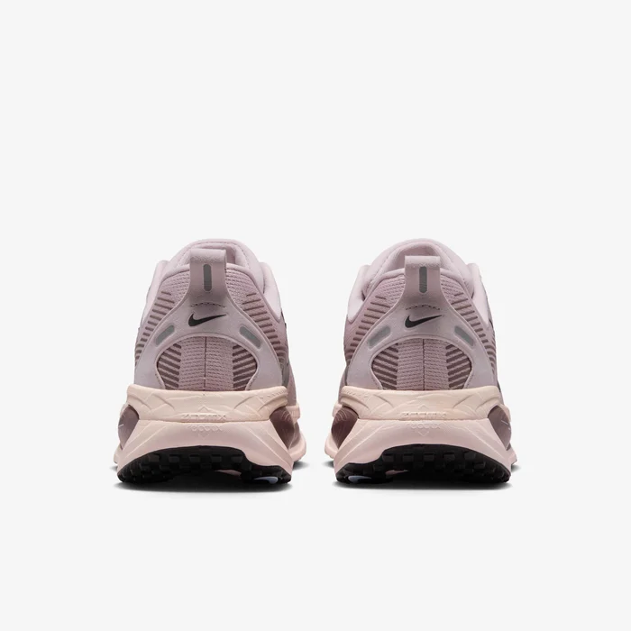 Nike Vomero 18 Women's Road Running Shoes