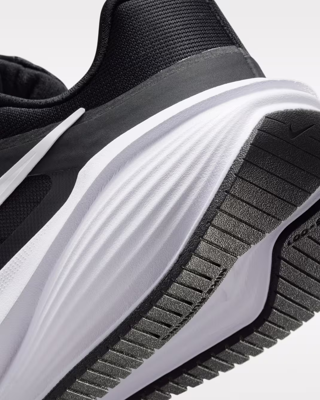 Nike ქალის სპორტული ფეხსაცმელი