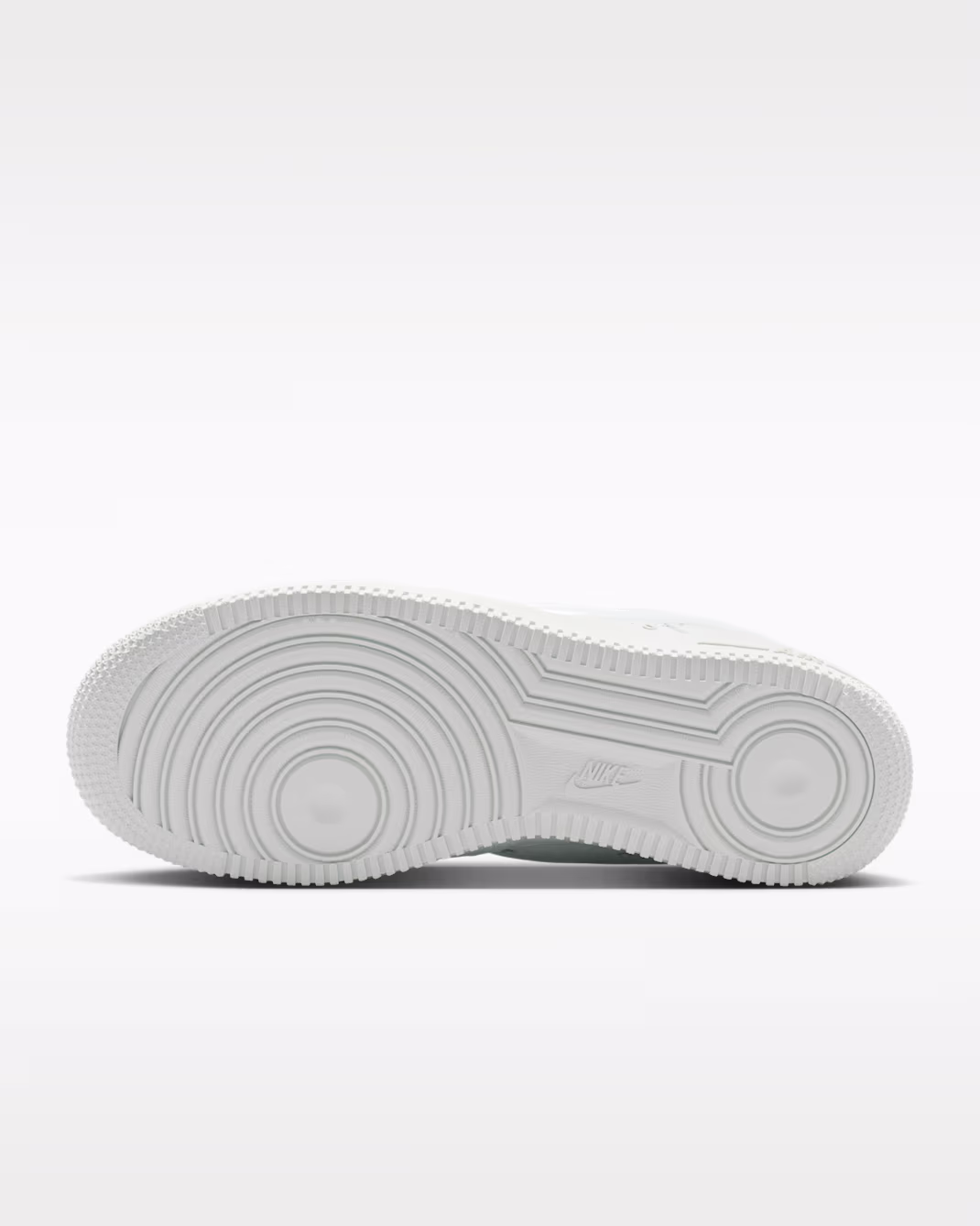 Nike ქალის სპორტული ფეხსაცმელი