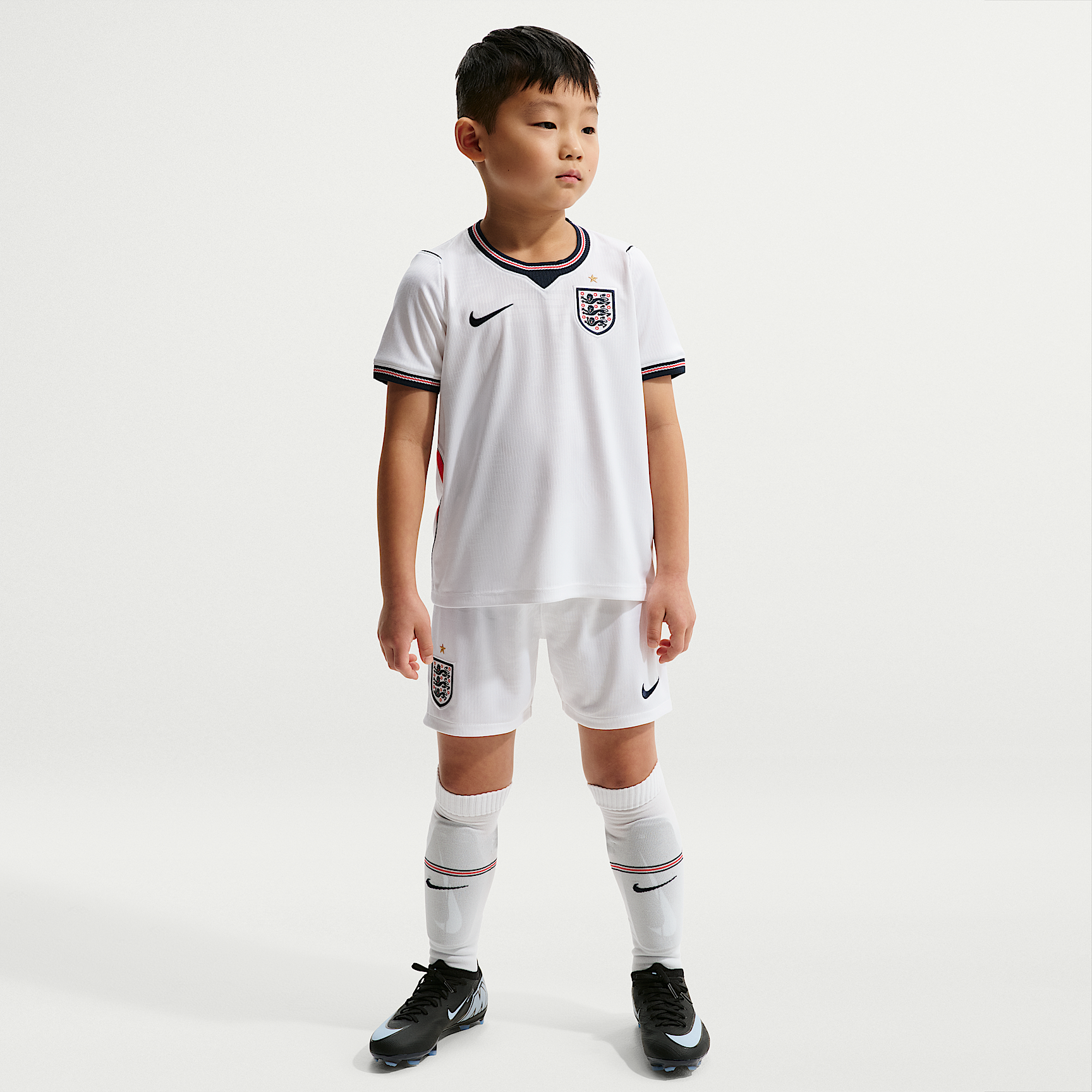 Nike ბავშვის სპორტული კომპლექტი