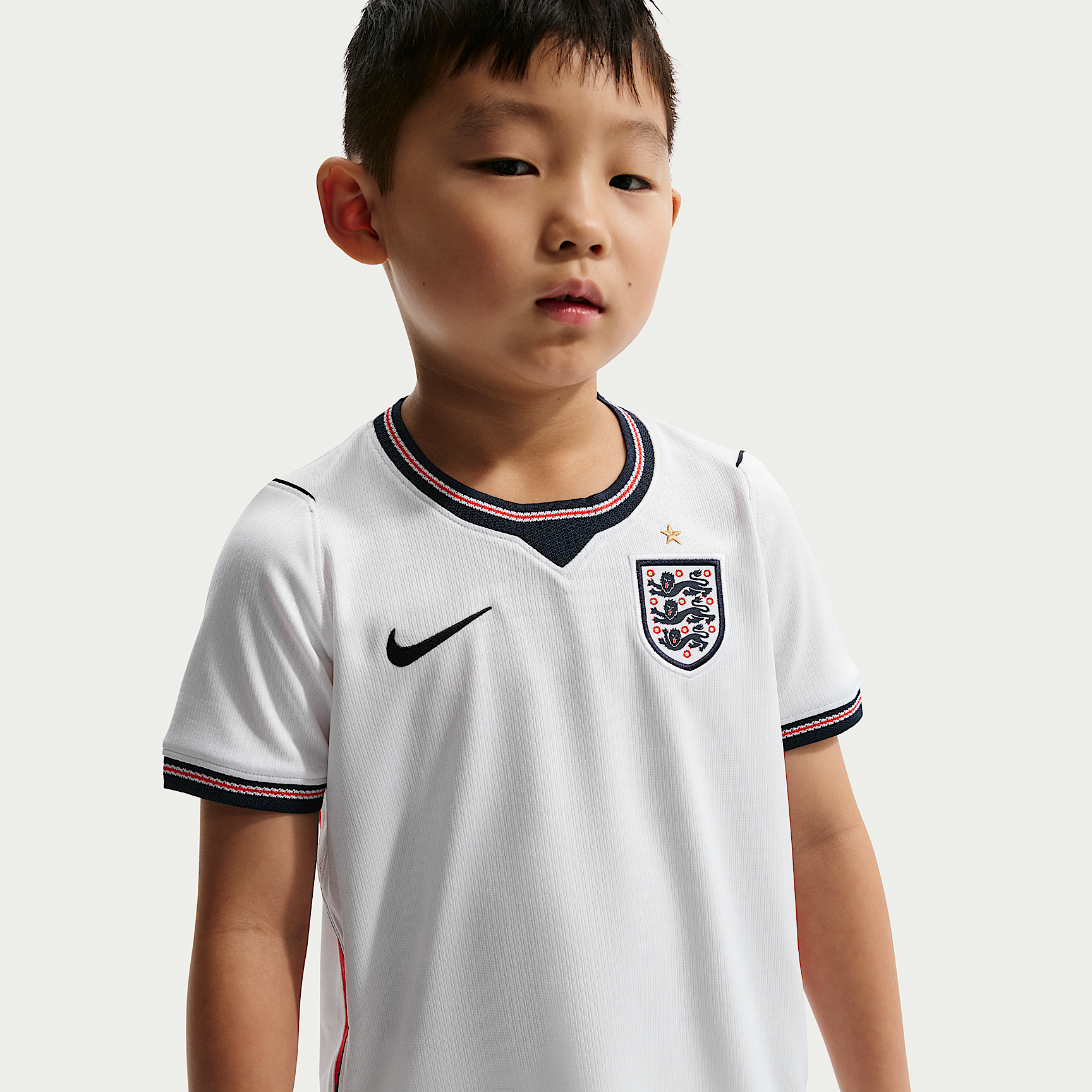 Nike ბავშვის სპორტული კომპლექტი