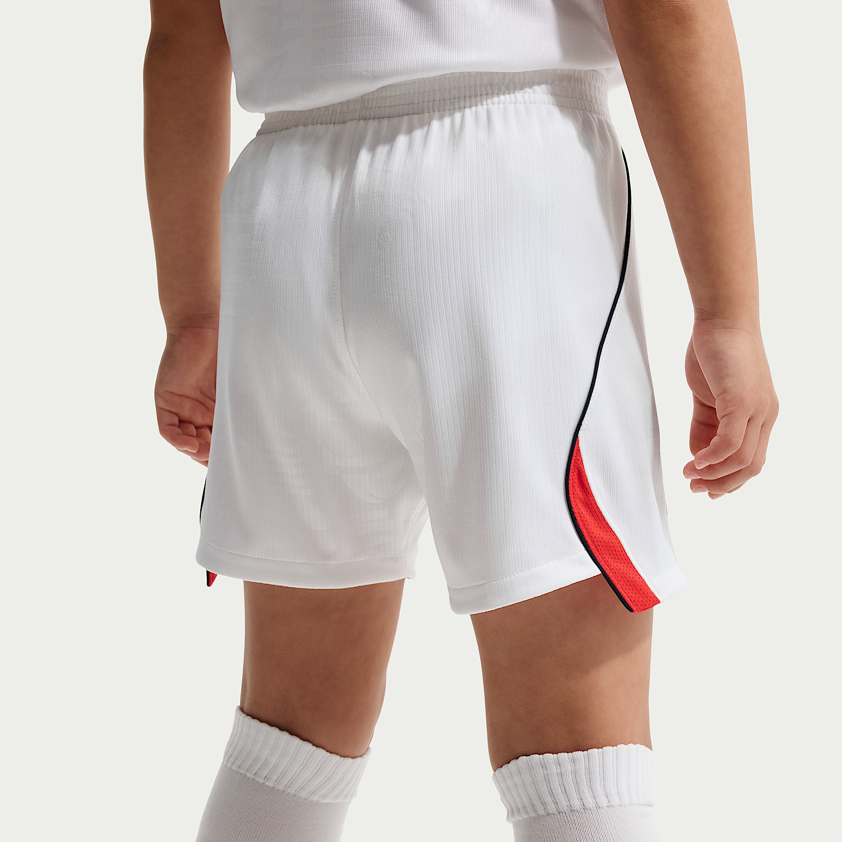Nike ბავშვის სპორტული კომპლექტი