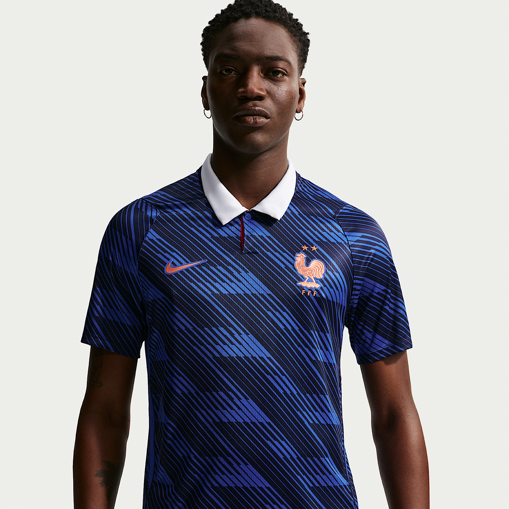 Nike მამაკაცის მაისური