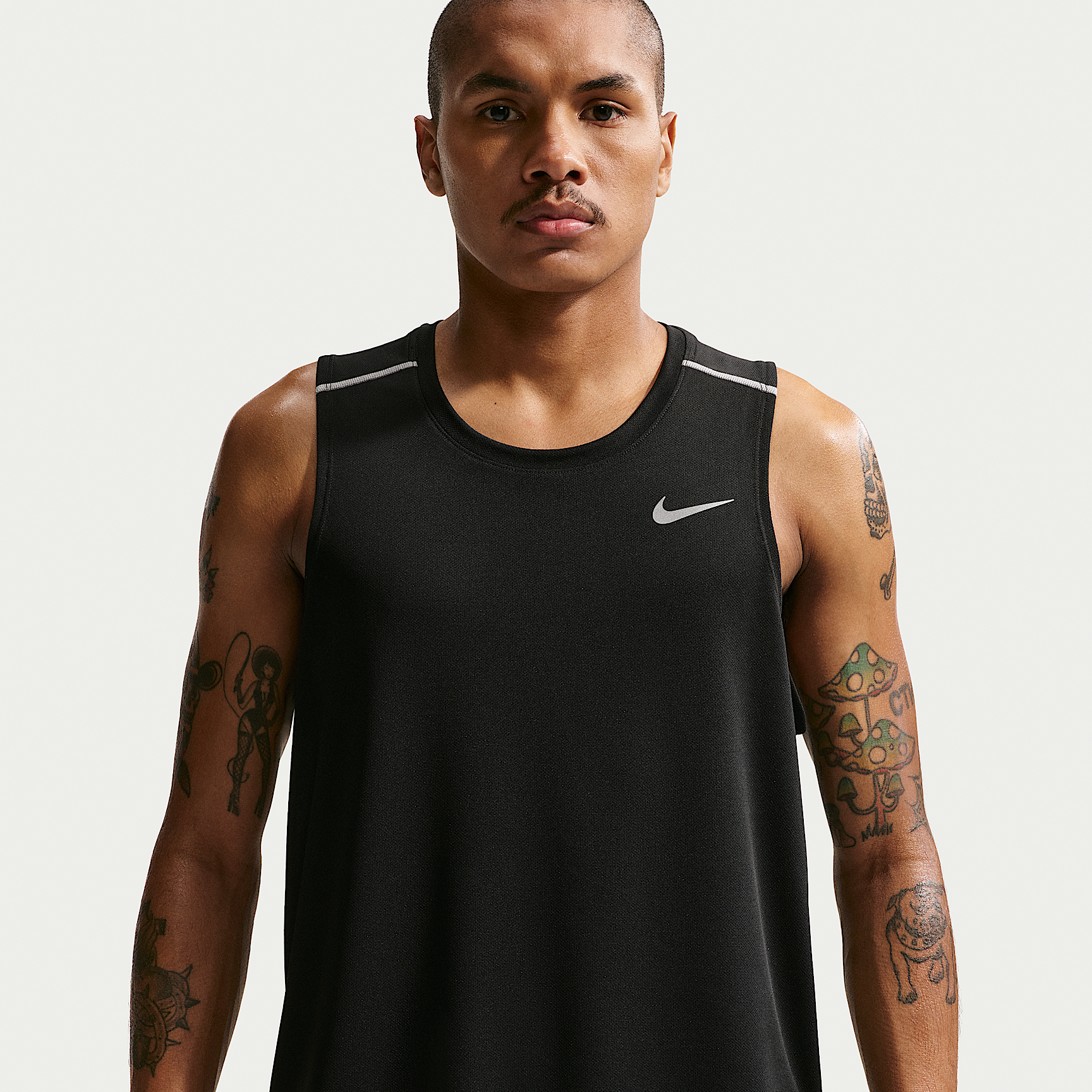 Nike მამაკაცის მაისური