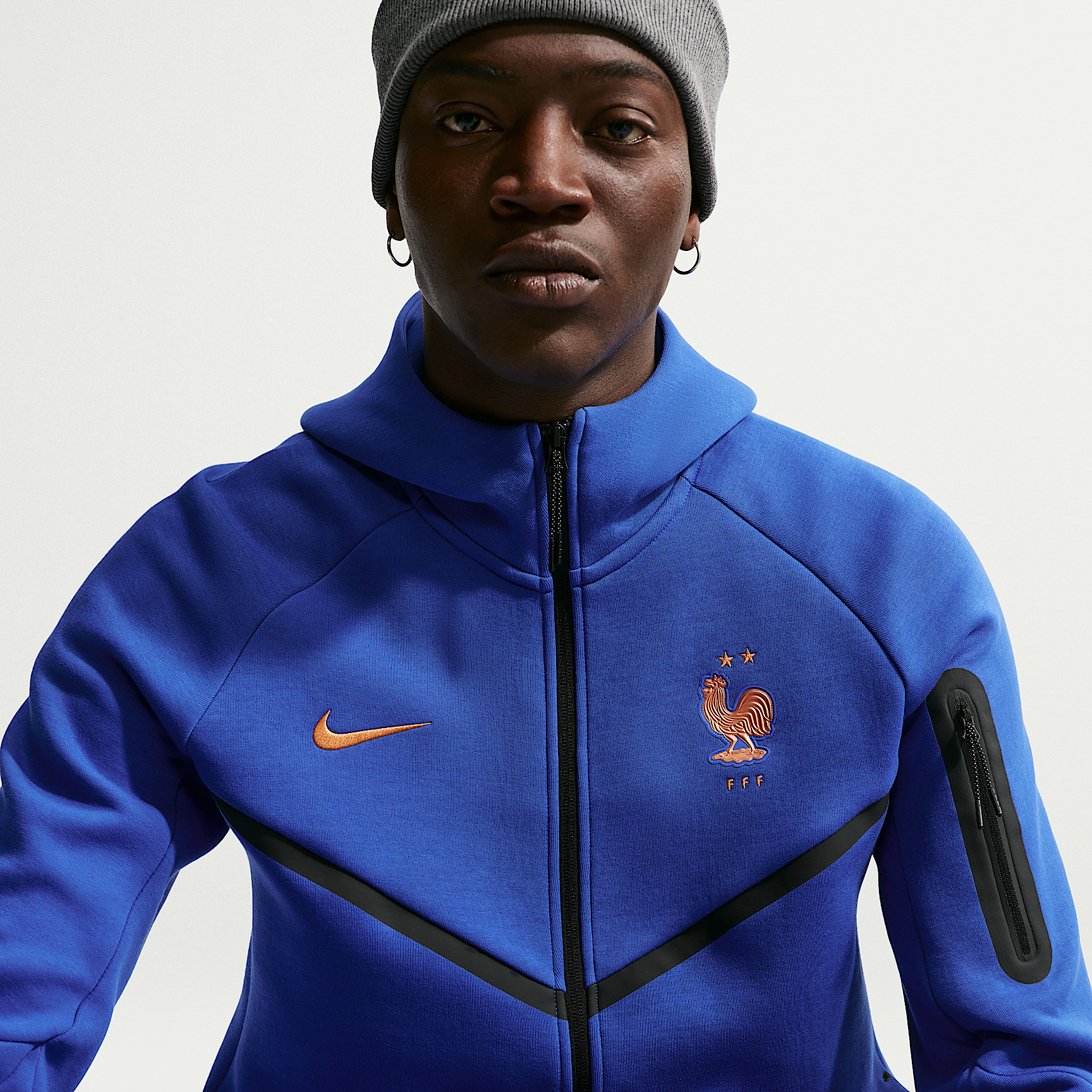 Nike მამაკაცის ჯემპრი