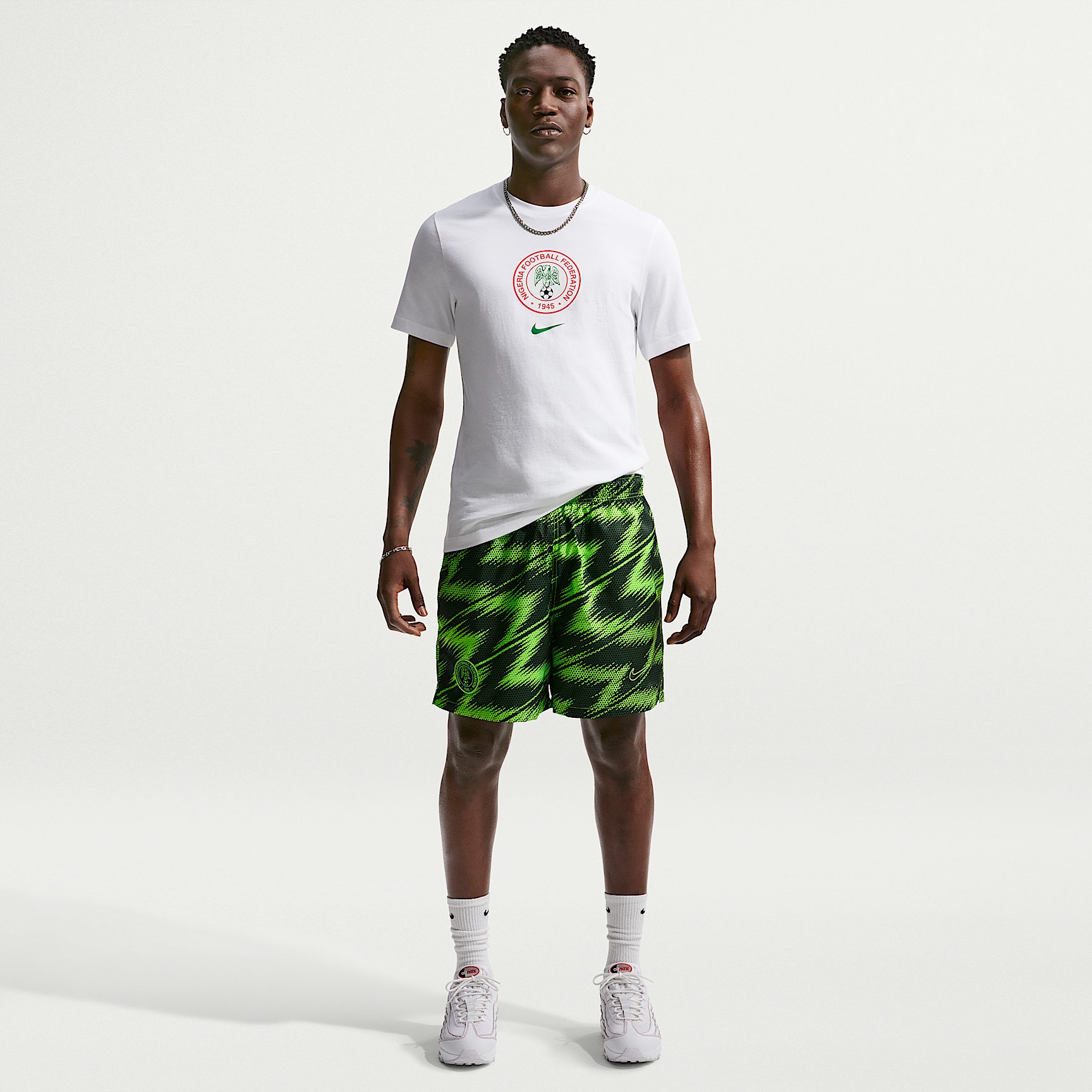Nike მამაკაცის მაისური