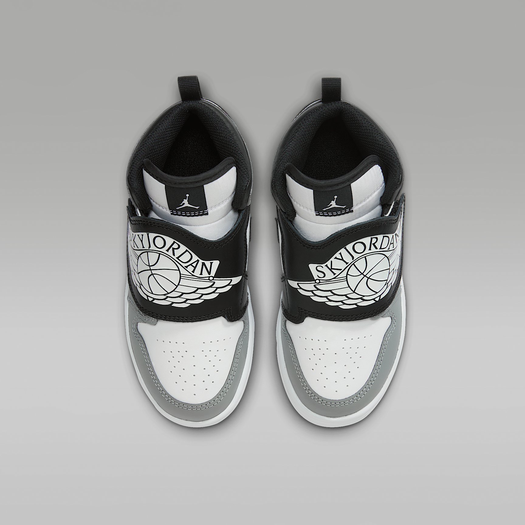 Nike ბავშვის სპორტული ფეხსაცმელი