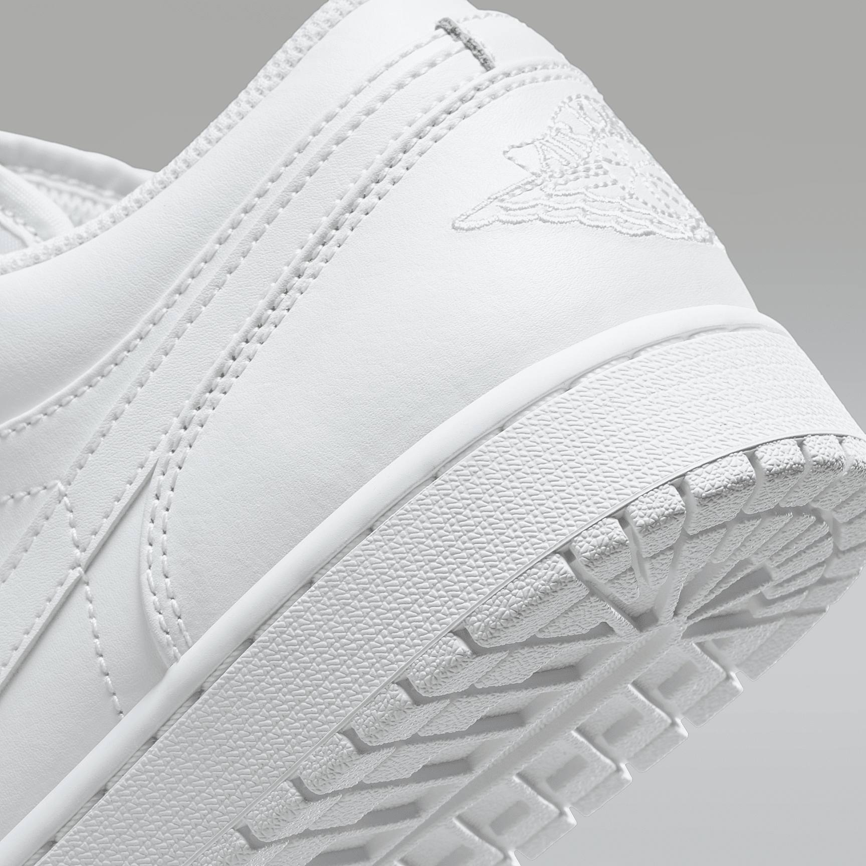 Nike მამაკაცის სპორტული ფეხსაცმელი