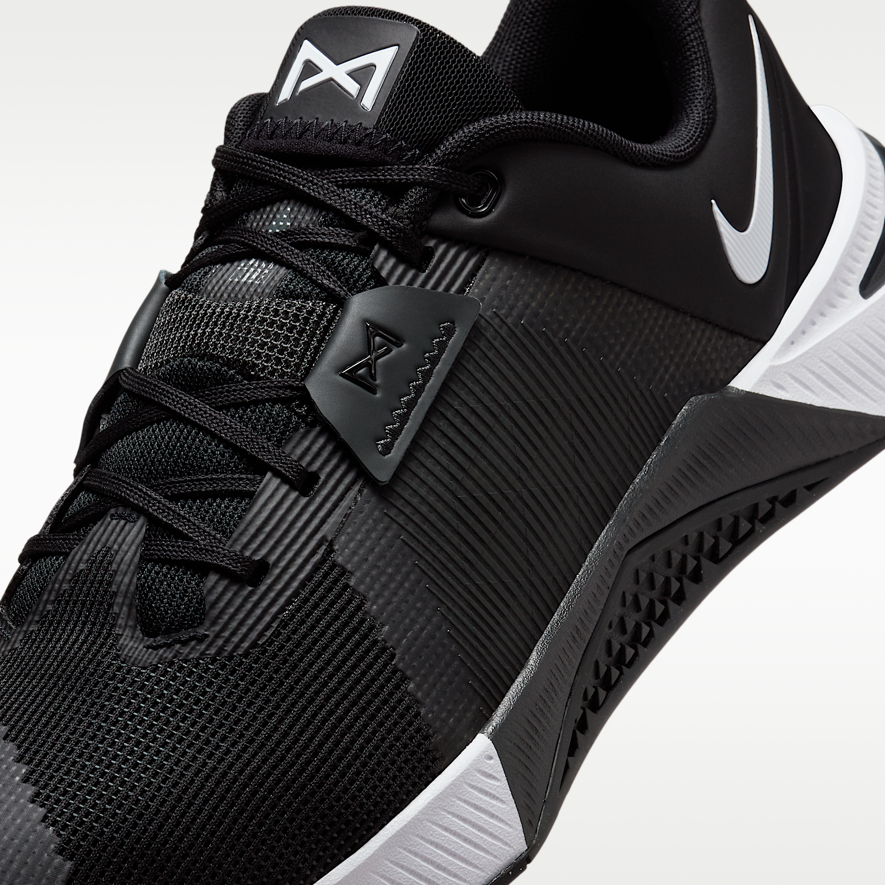 Nike მამაკაცის სპორტული ფეხსაცმელი