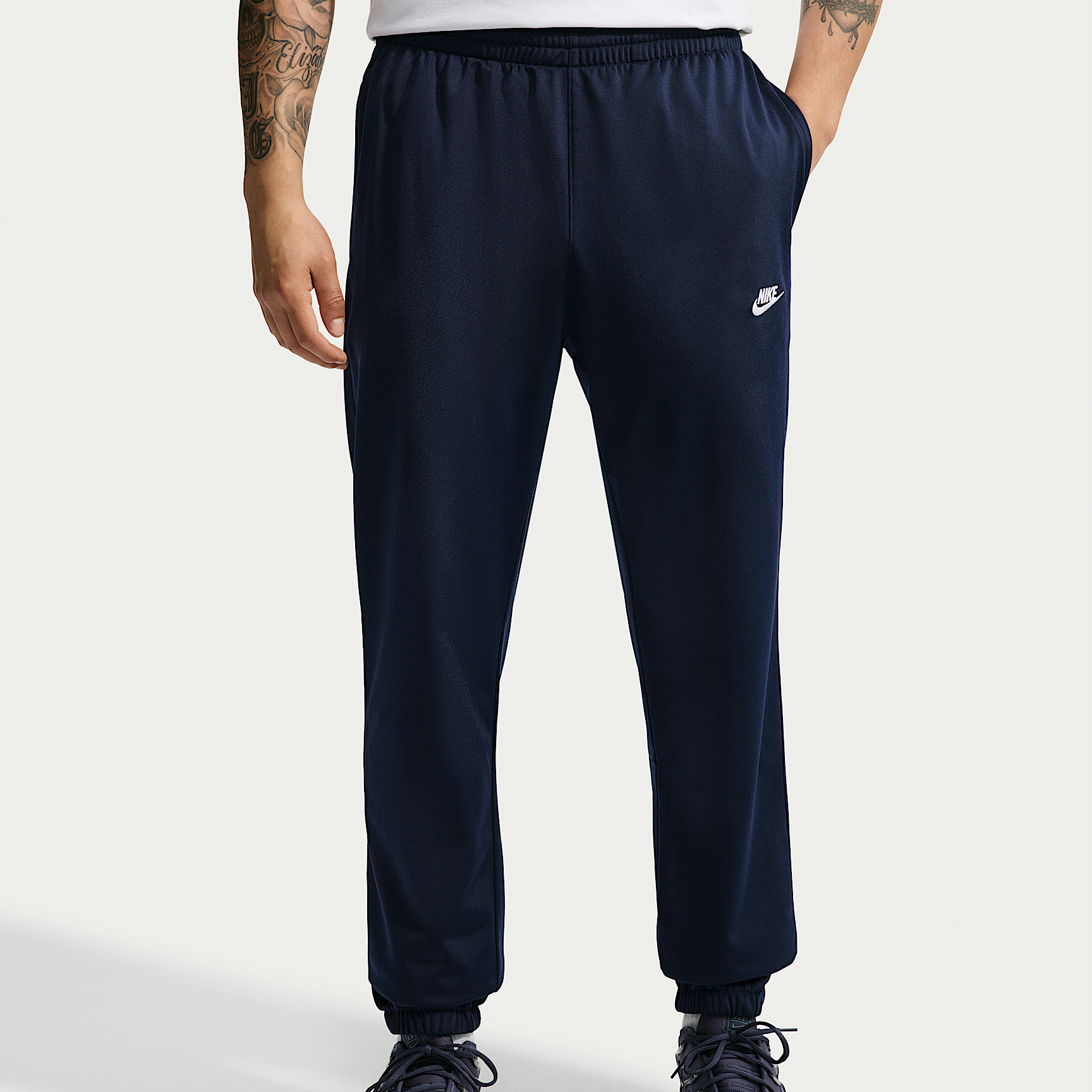 Nike მამაკაცის სპორტული კომპლექტი