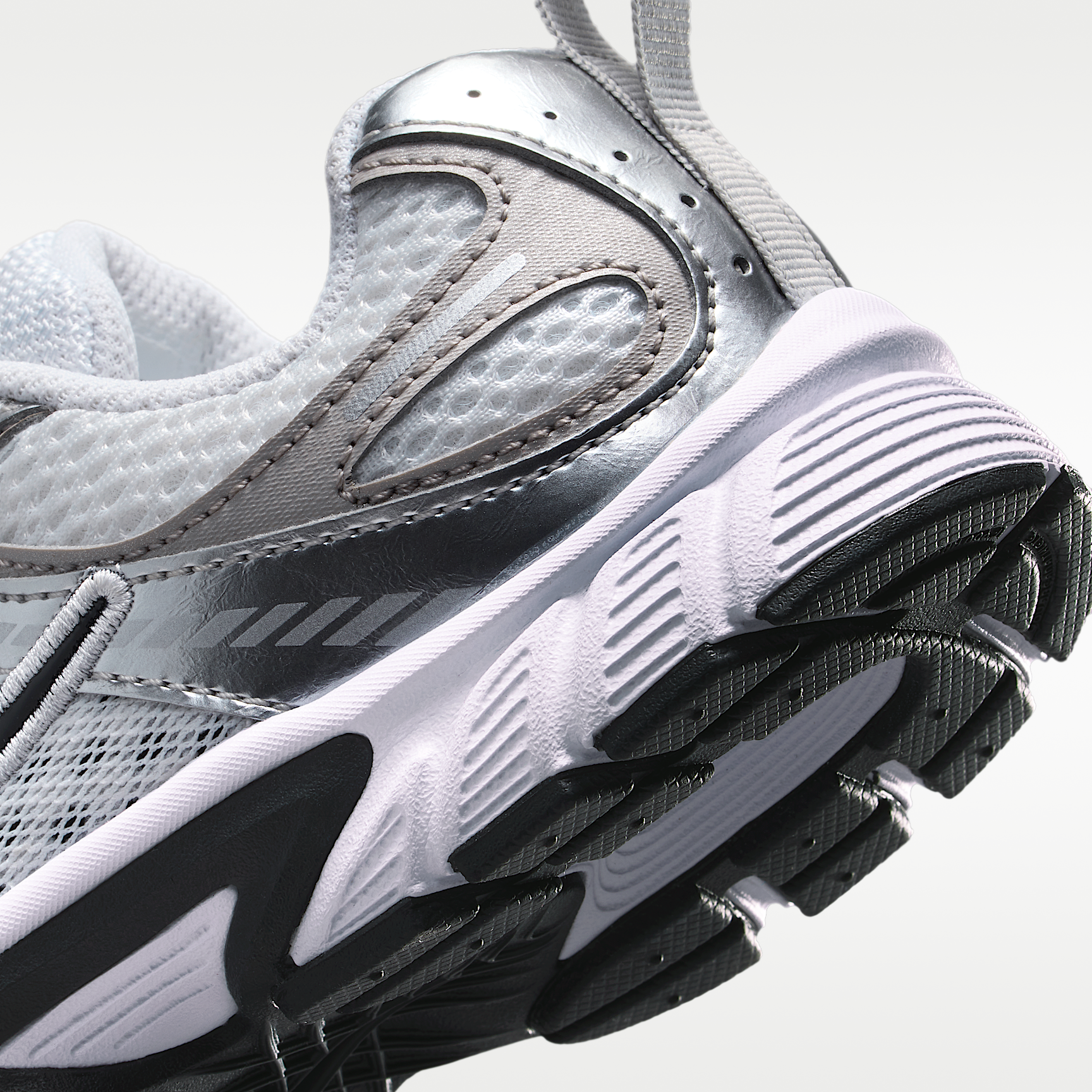 Nike ბავშვის სპორტული ფეხსაცმელი