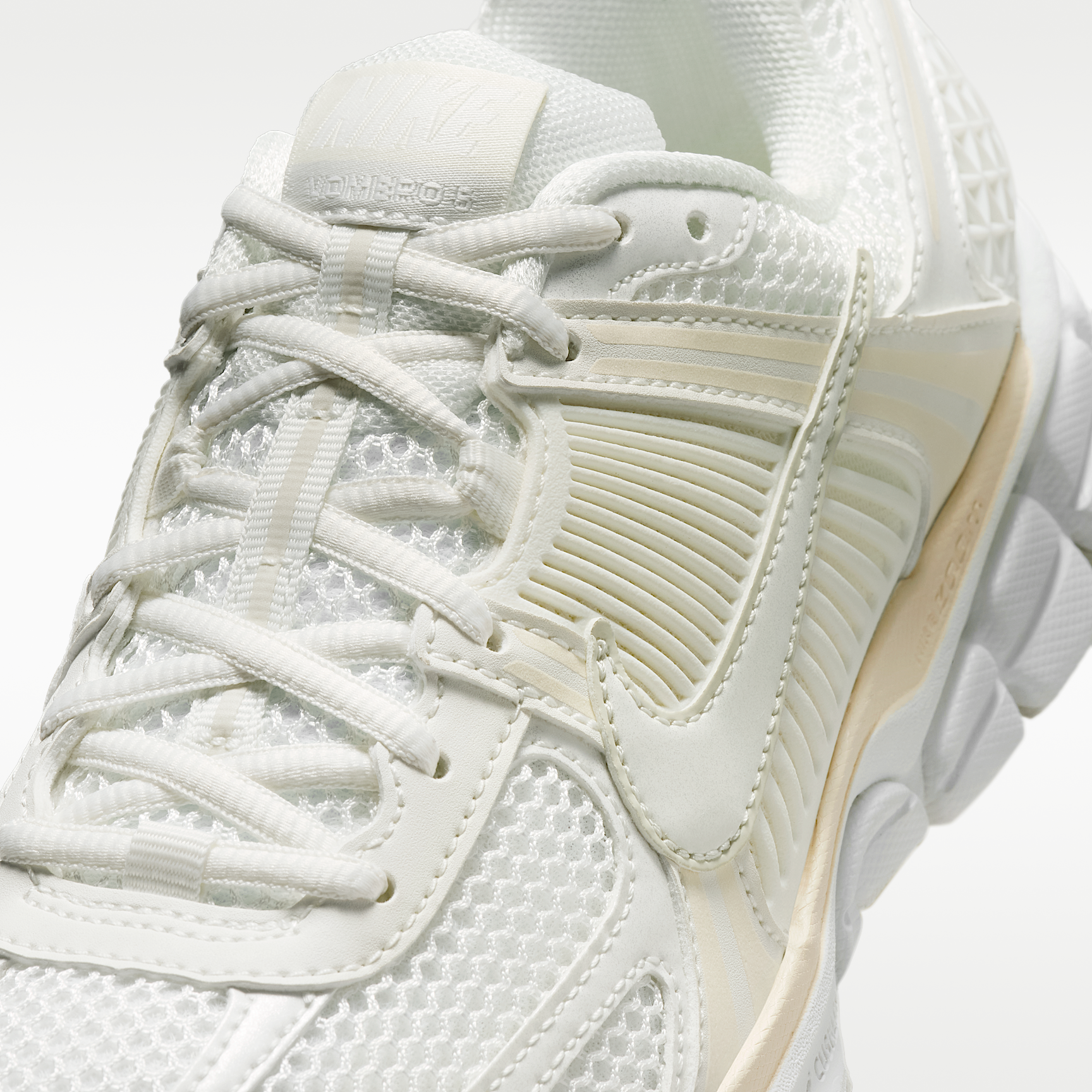 Nike ქალის სპორტული ფეხსაცმელი