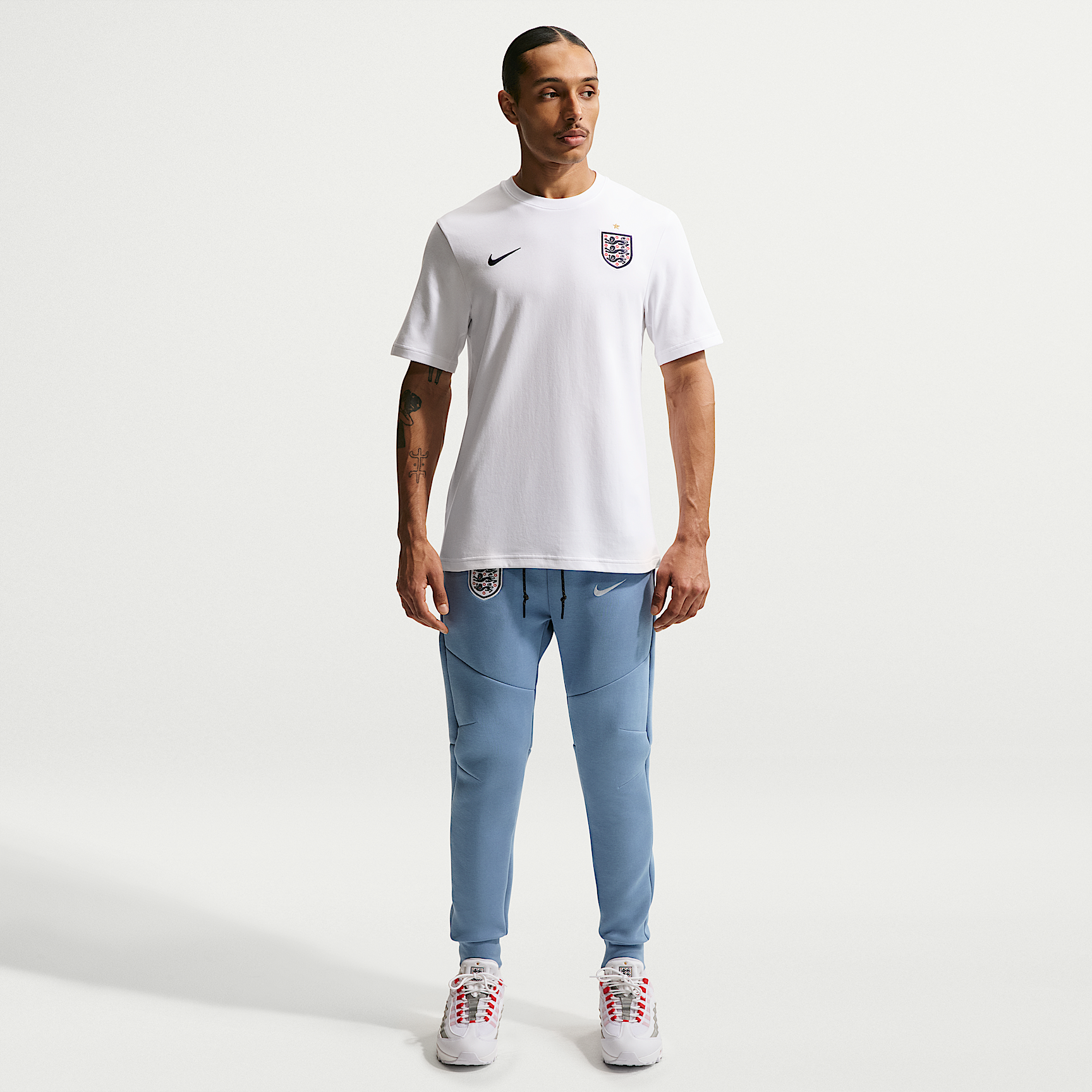 Nike მამაკაცის მაისური