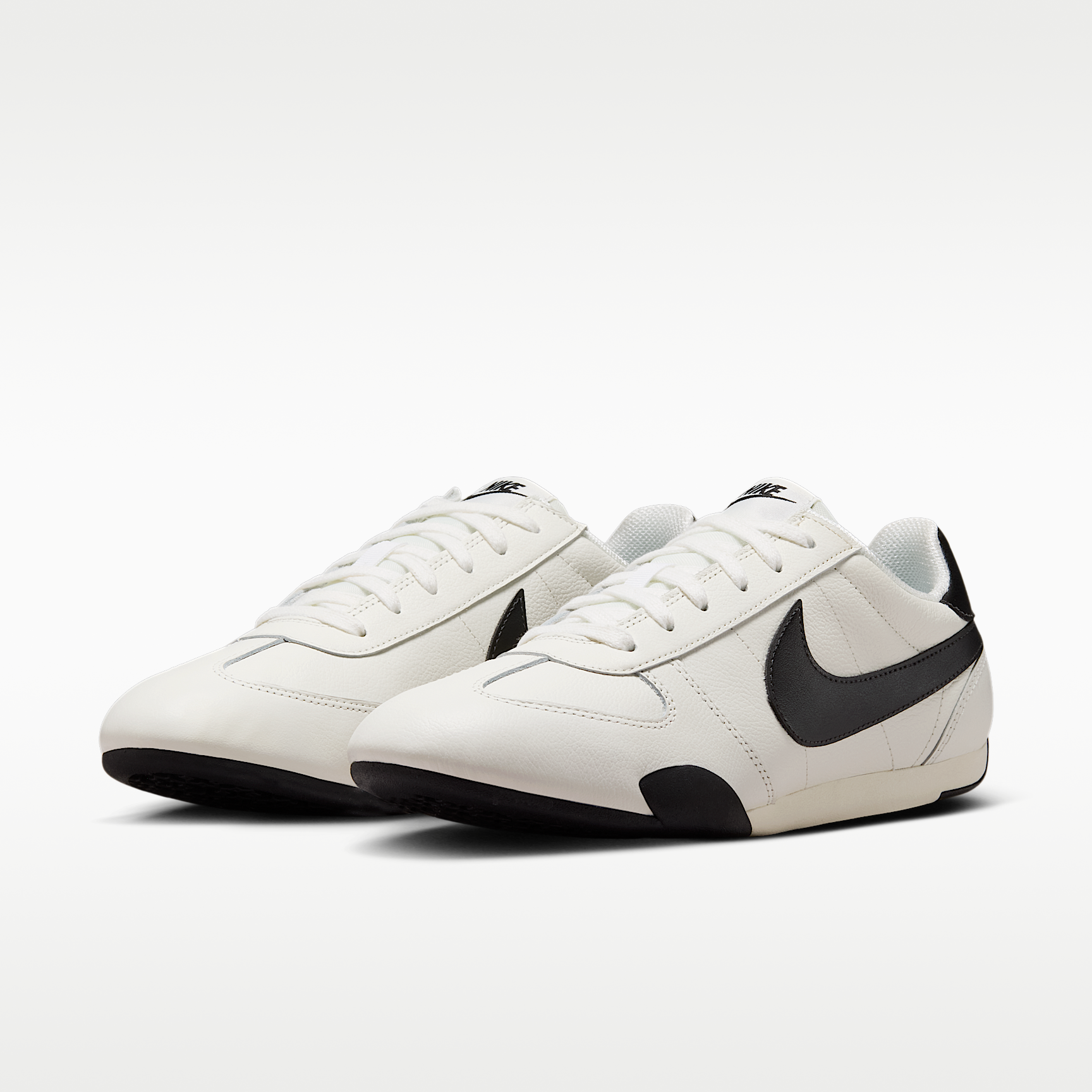 Nike ქალის სპორტული ფეხსაცმელი