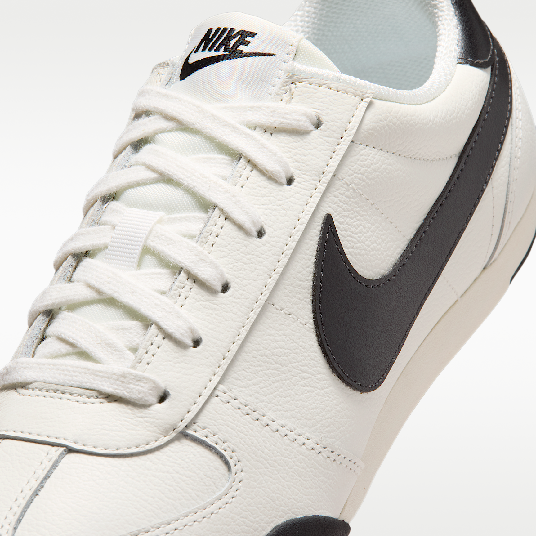 Nike ქალის სპორტული ფეხსაცმელი