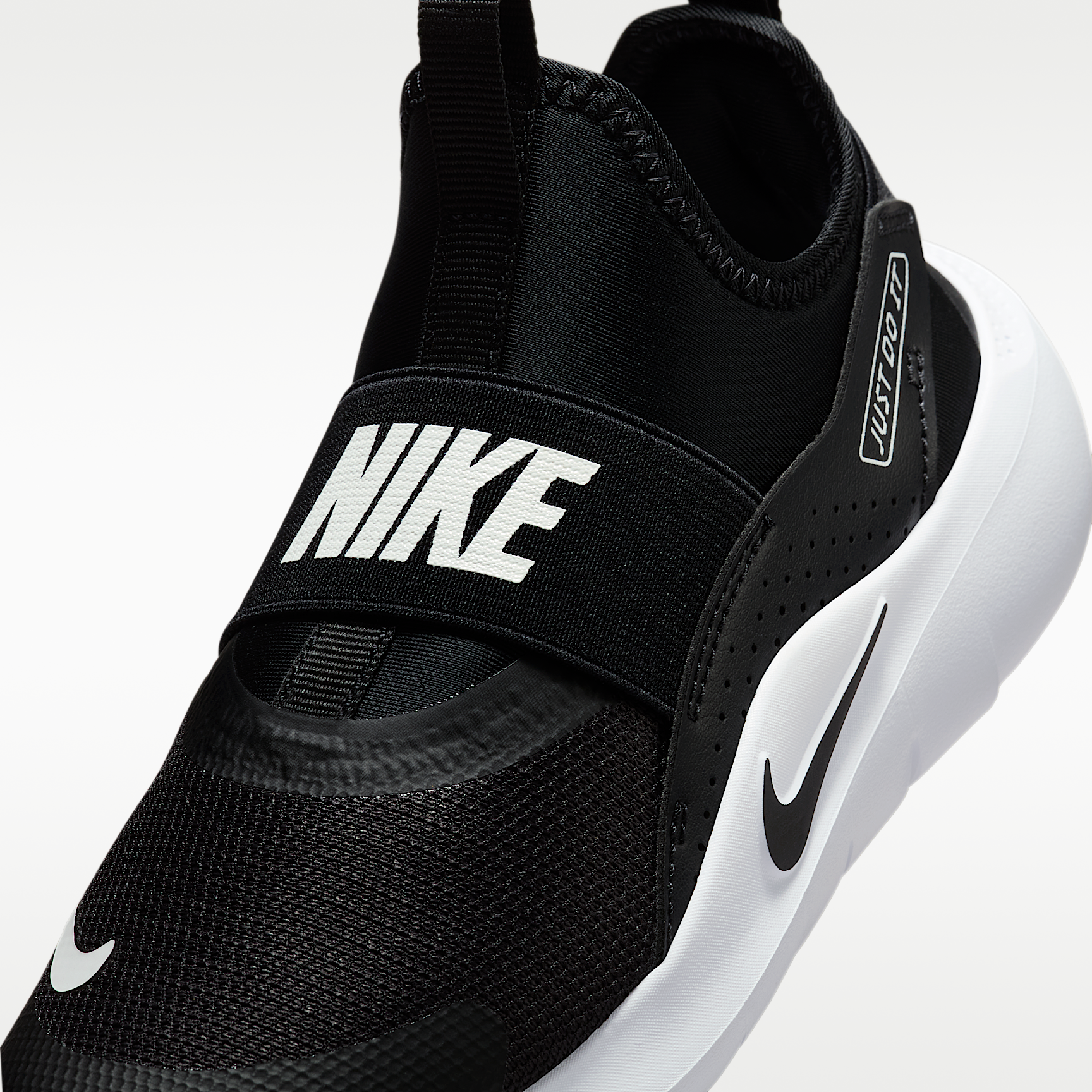 Nike ბავშვის სპორტული ფეხსაცმელი