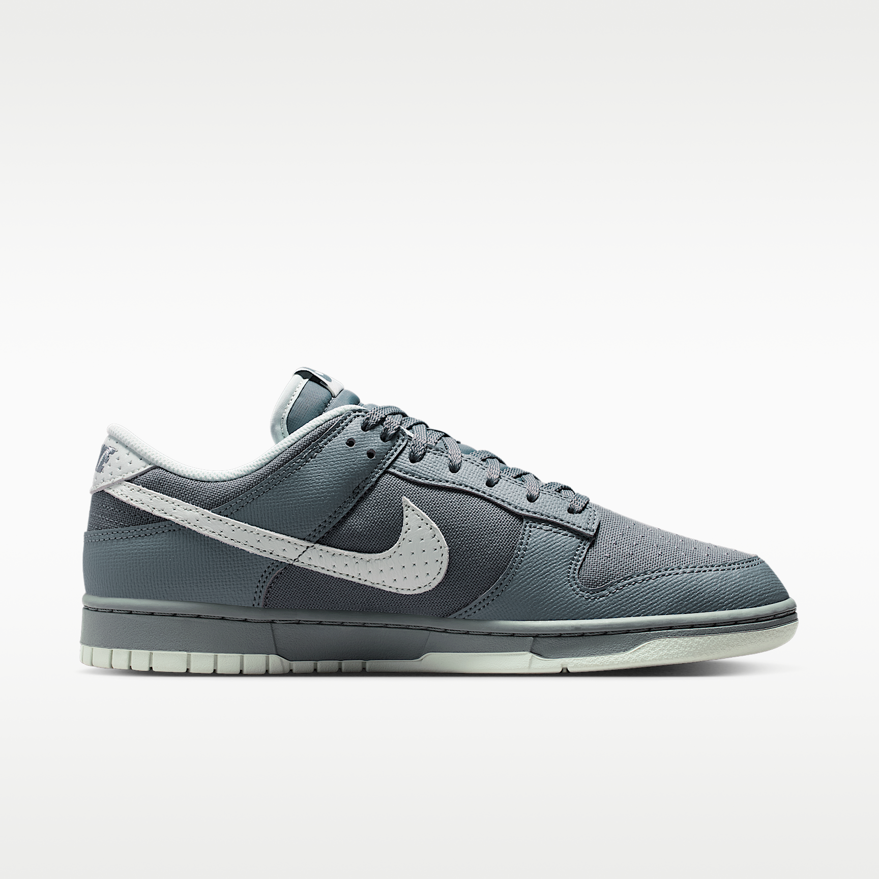 Nike მამაკაცის სპორტული ფეხსაცმელი
