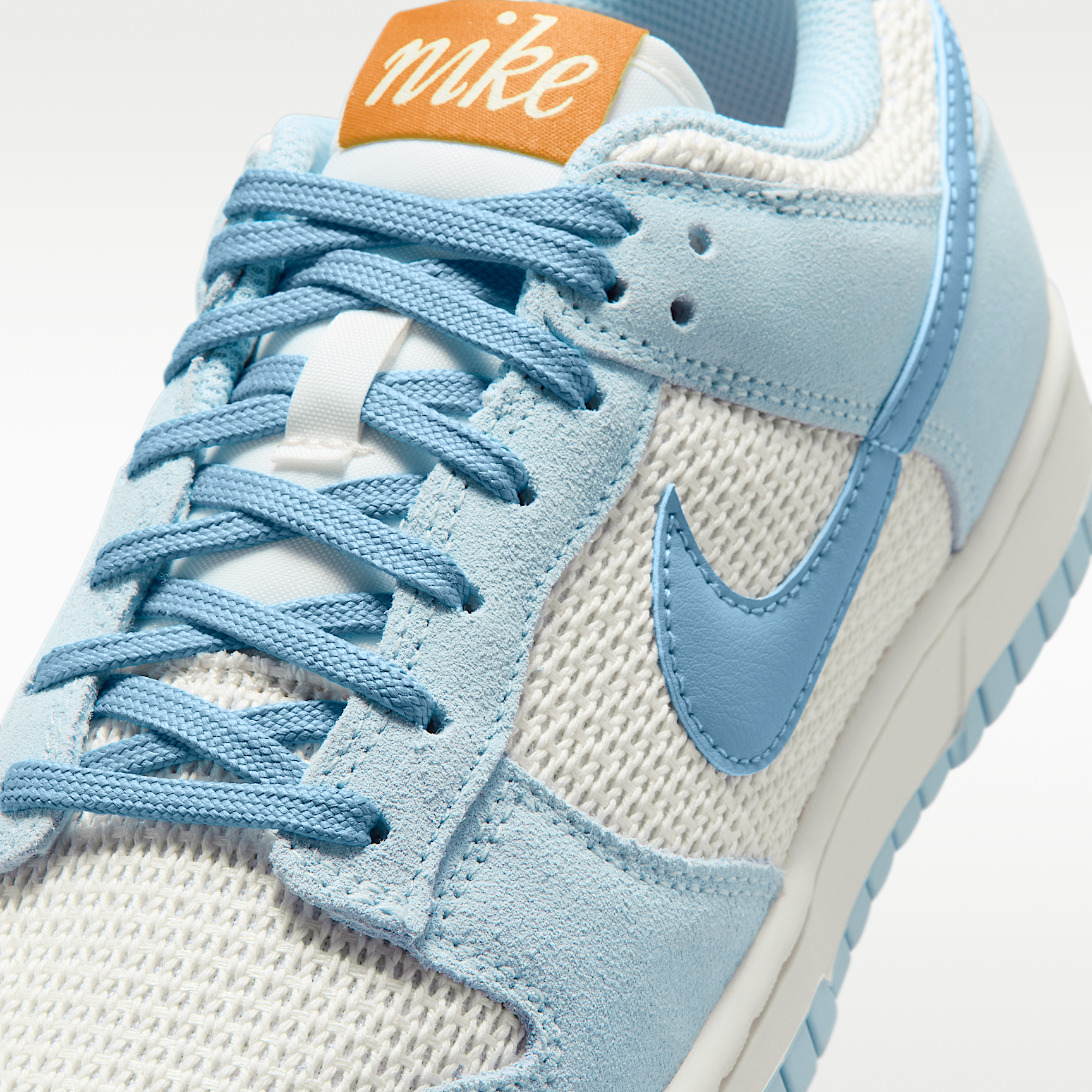Nike ქალის სპორტული ფეხსაცმელი