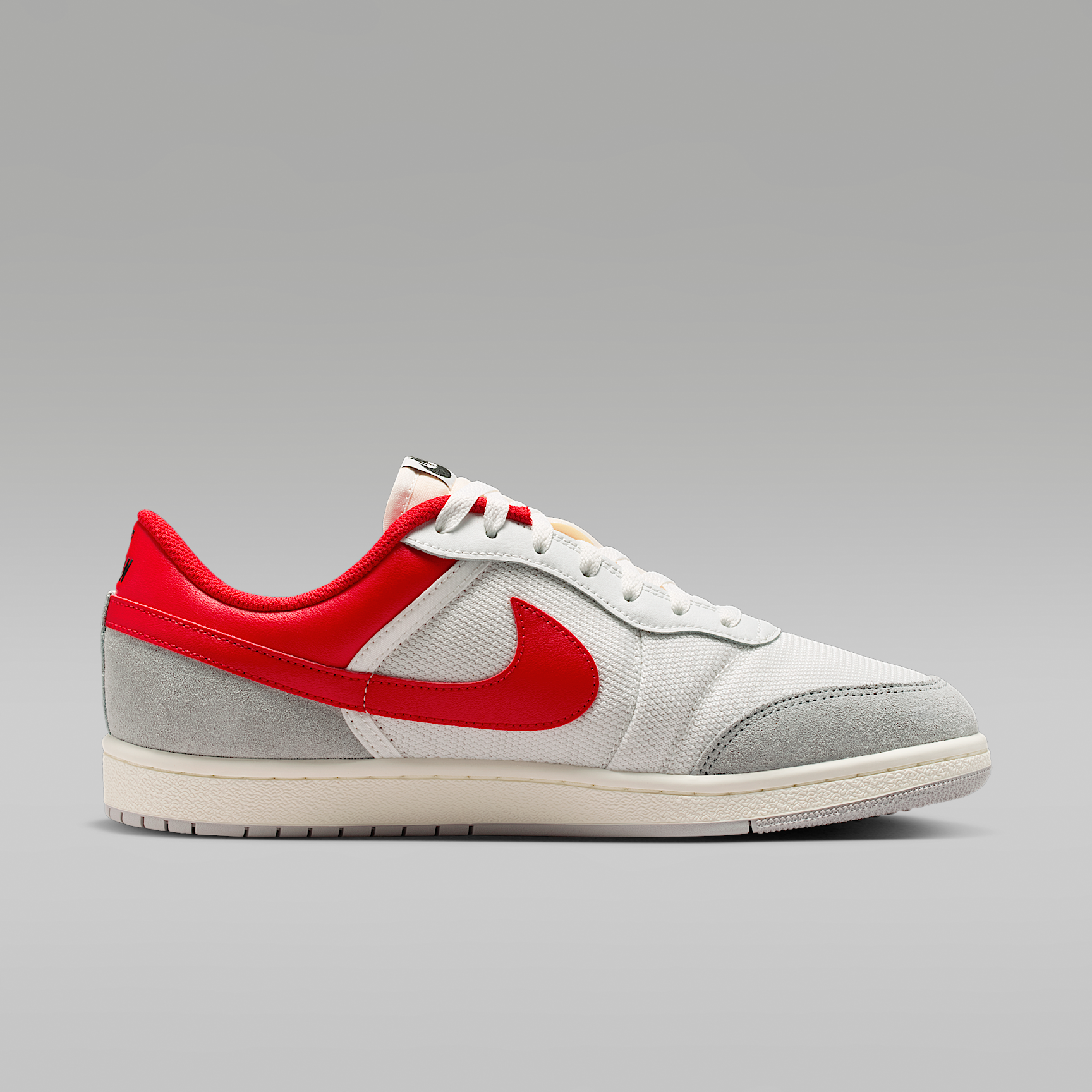 Nike მამაკაცის სპორტული ფეხსაცმელი