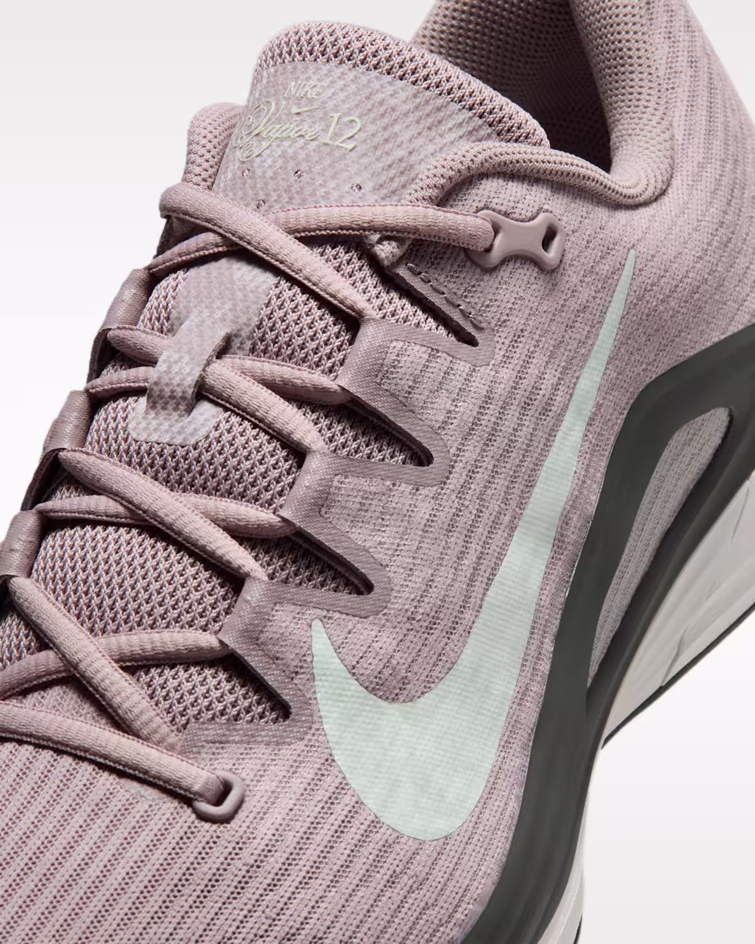 Nike მამაკაცის სპორტული ფეხსაცმელი