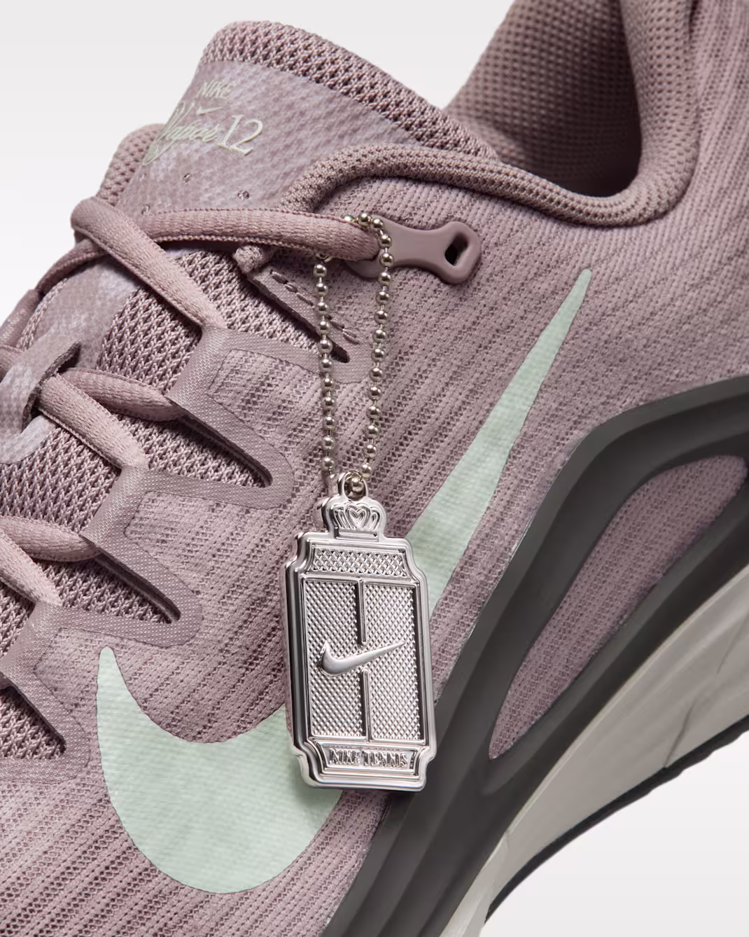 Nike მამაკაცის სპორტული ფეხსაცმელი