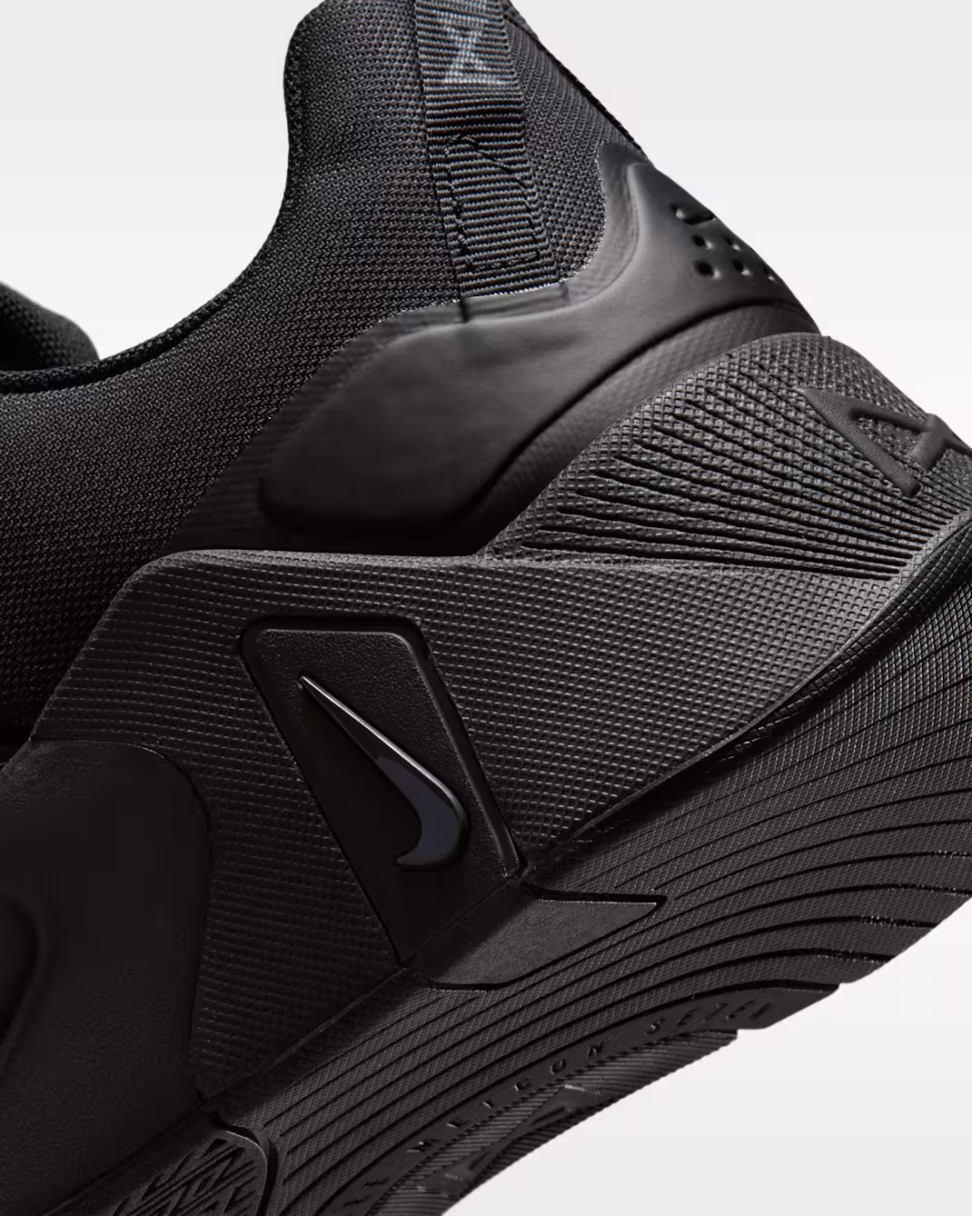 Nike მამაკაცის სპორტული ფეხსაცმელი