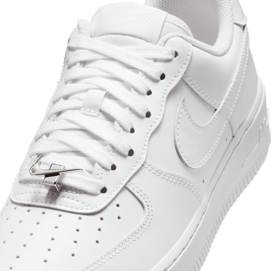 Nike ქალის სპორტული ფეხსაცმელი