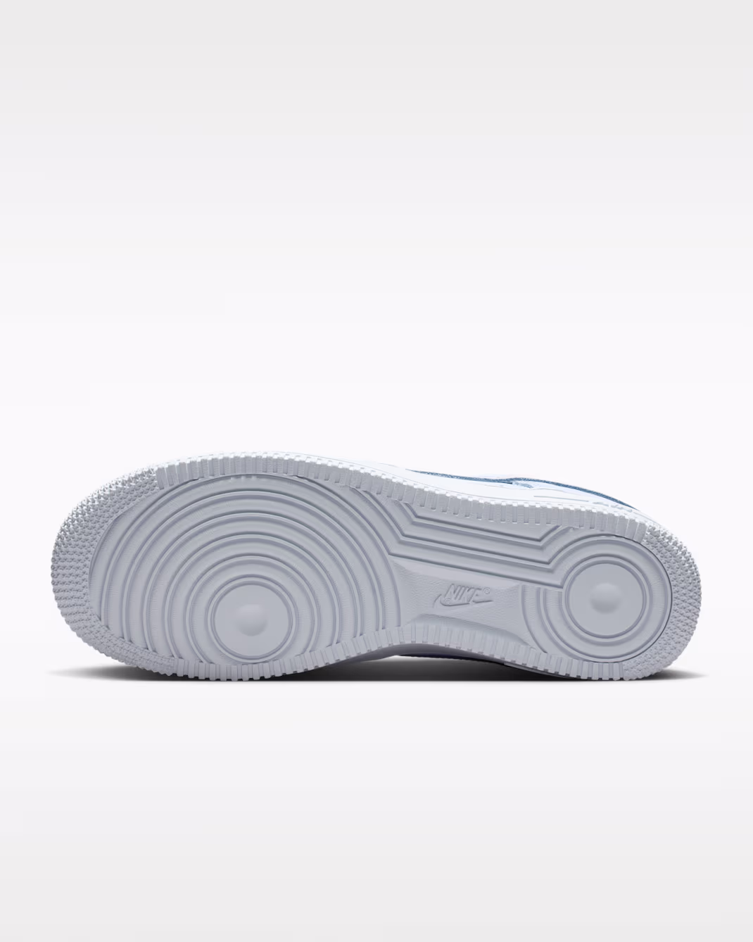 Nike ქალის სპორტული ფეხსაცმელი