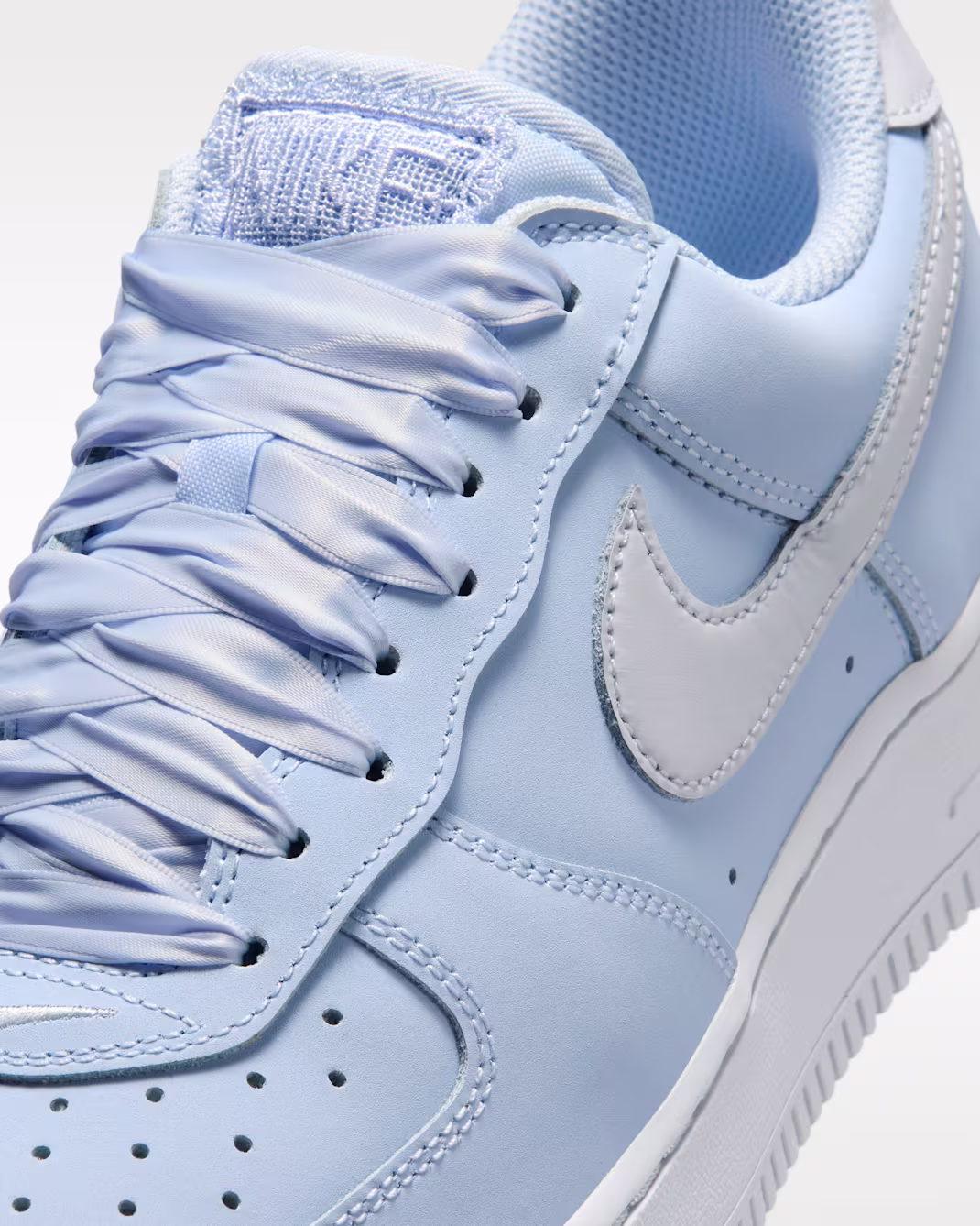 Nike ქალის სპორტული ფეხსაცმელი