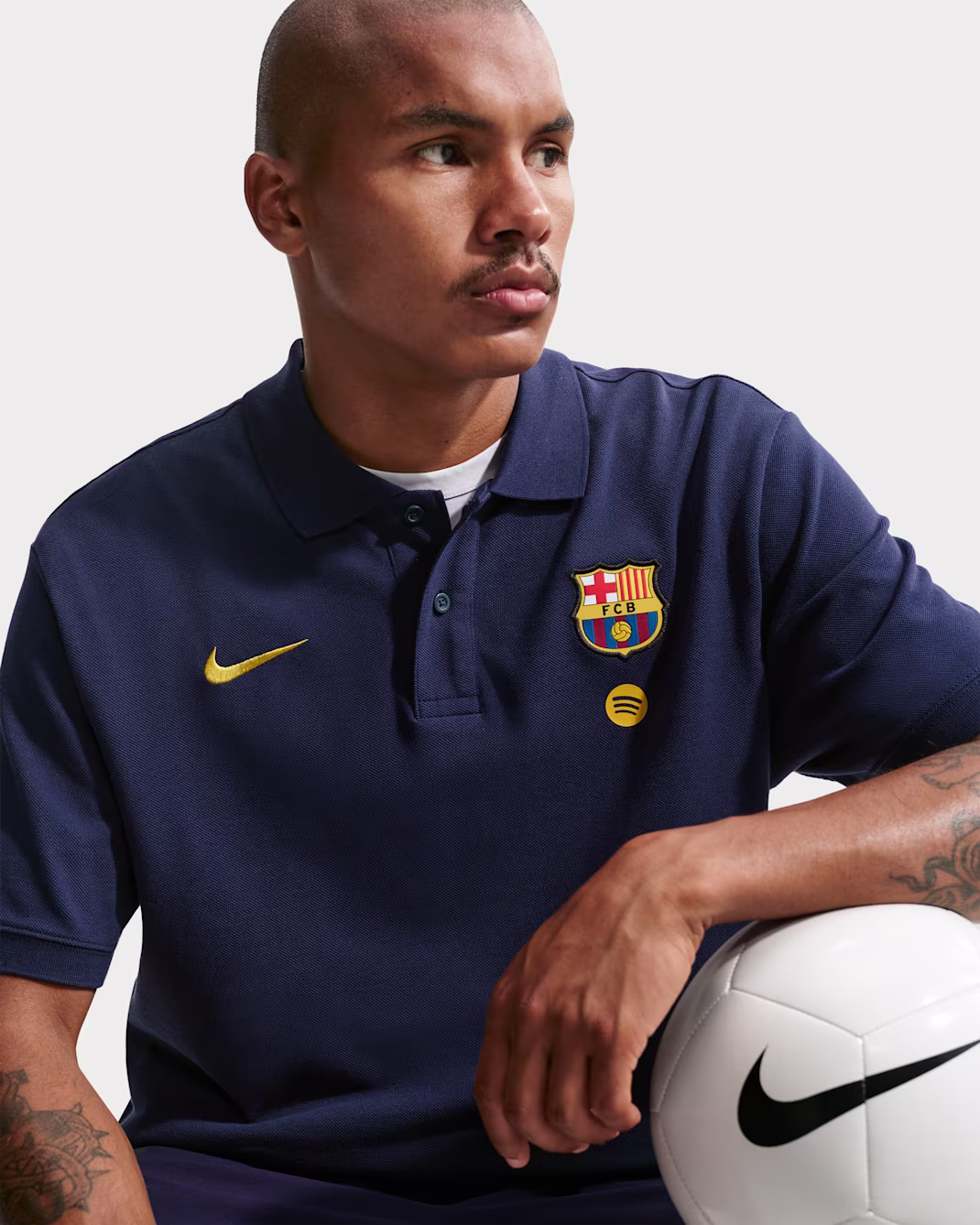 Nike მამაკაცის პოლო მაისური