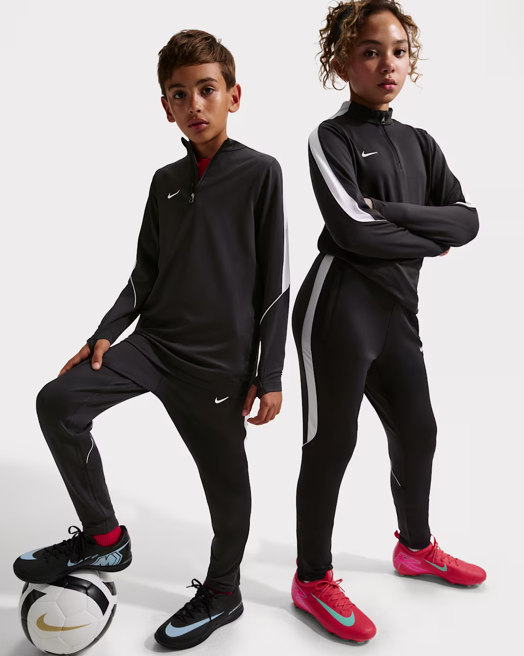 Nike ბავშვის შარვალი