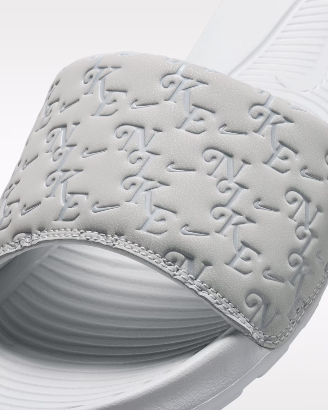 Nike სანდალი ჩუსტი