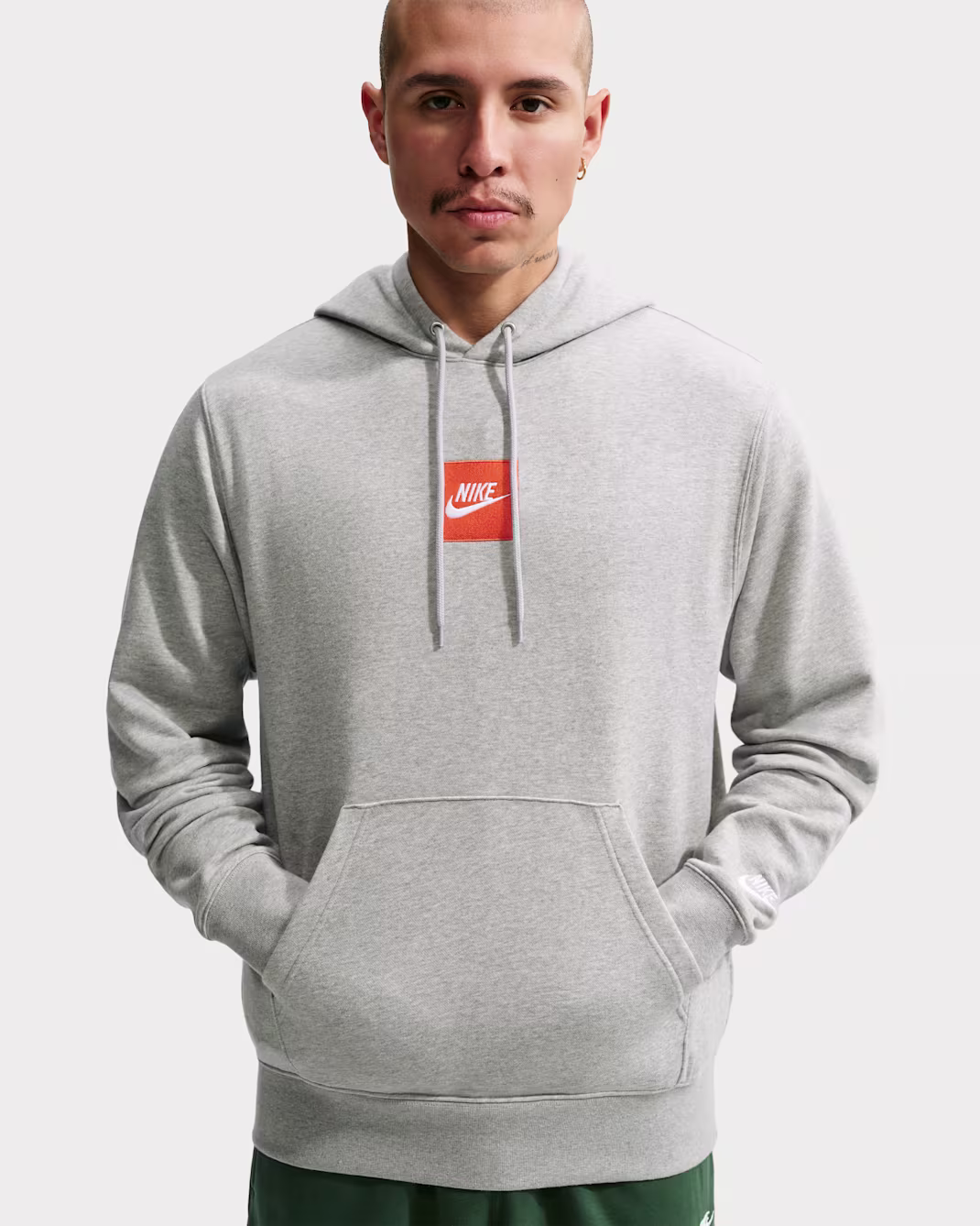 Nike მამაკაცის ჯემპრი