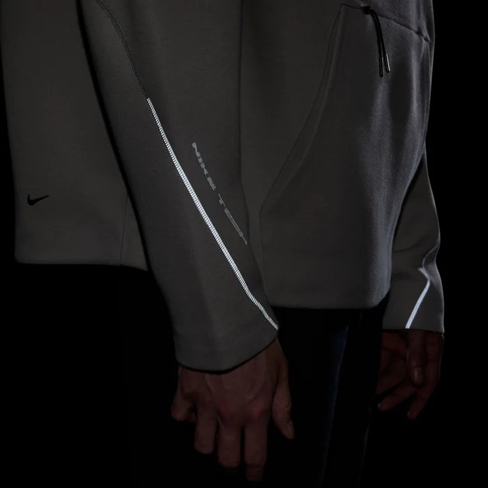 Nike მამაკაცის ჯემპრი