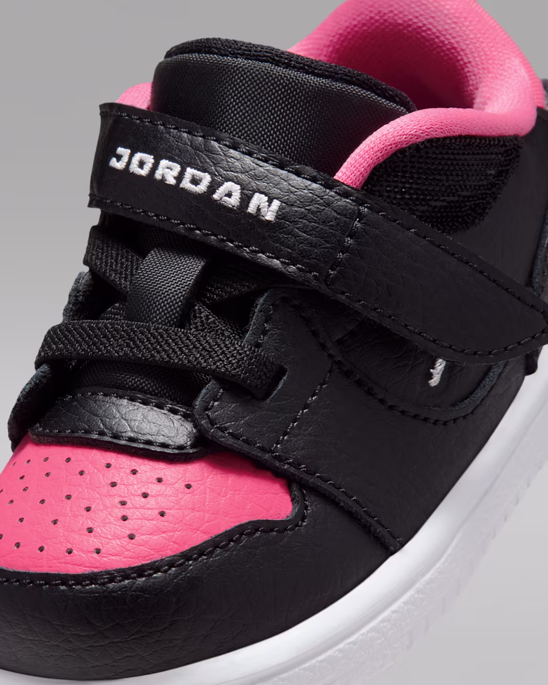 Nike ბავშვის სპორტული ფეხსაცმელი