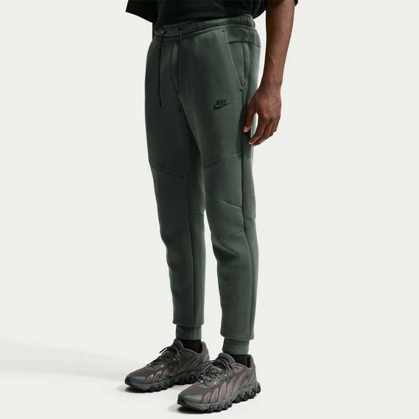 Nike მამაკაცის სპორტული შარვალი