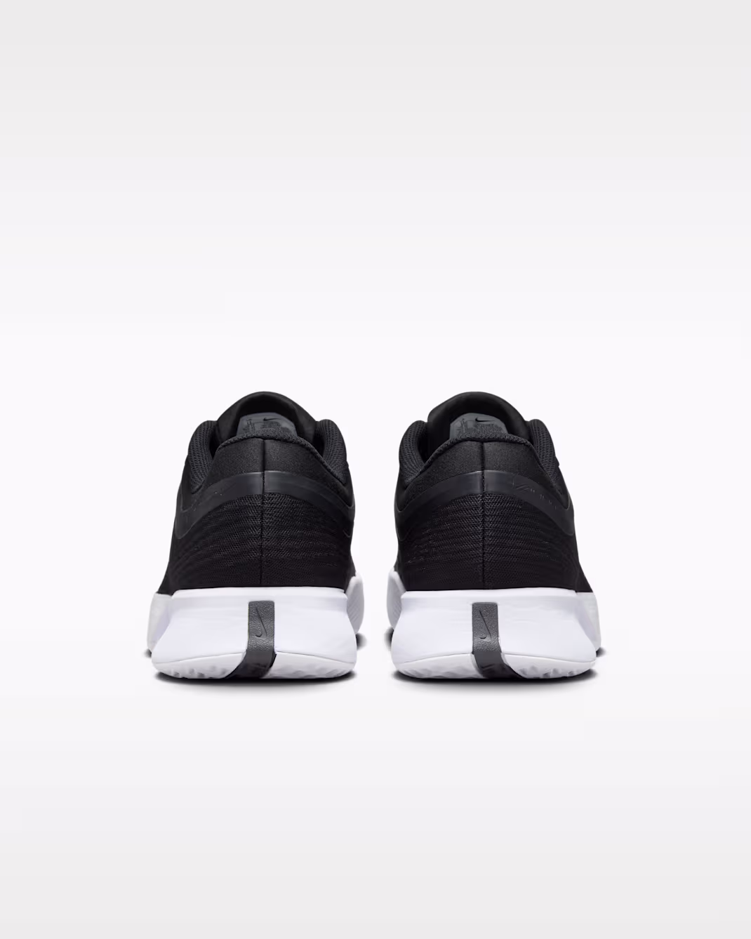Nike მამაკაცის სპორტული ფეხსაცმელი