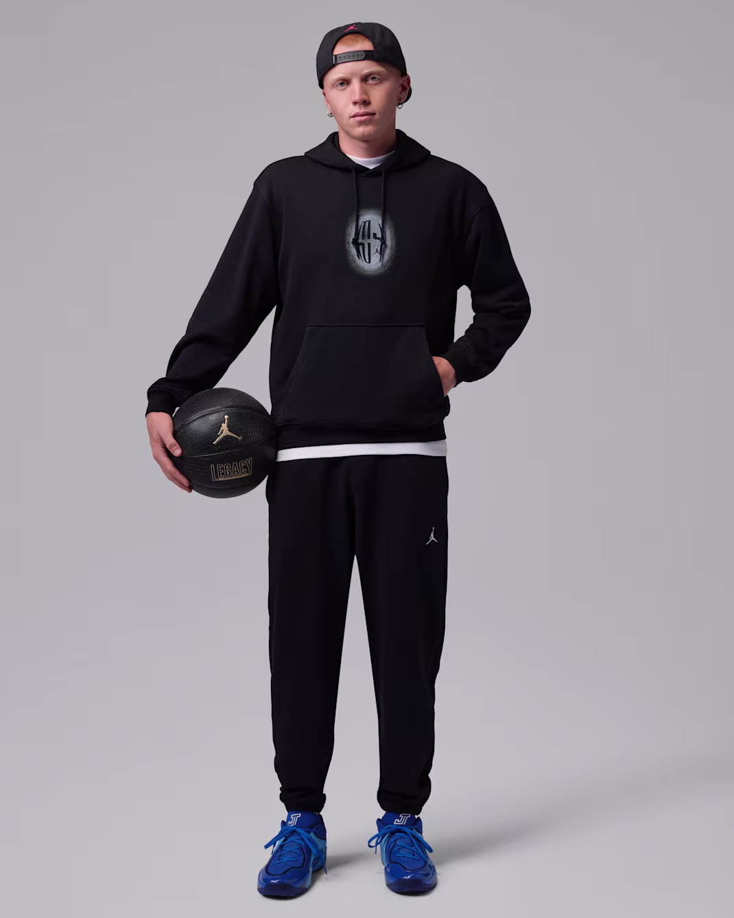 Nike მამაკაცის ჯემპრი
