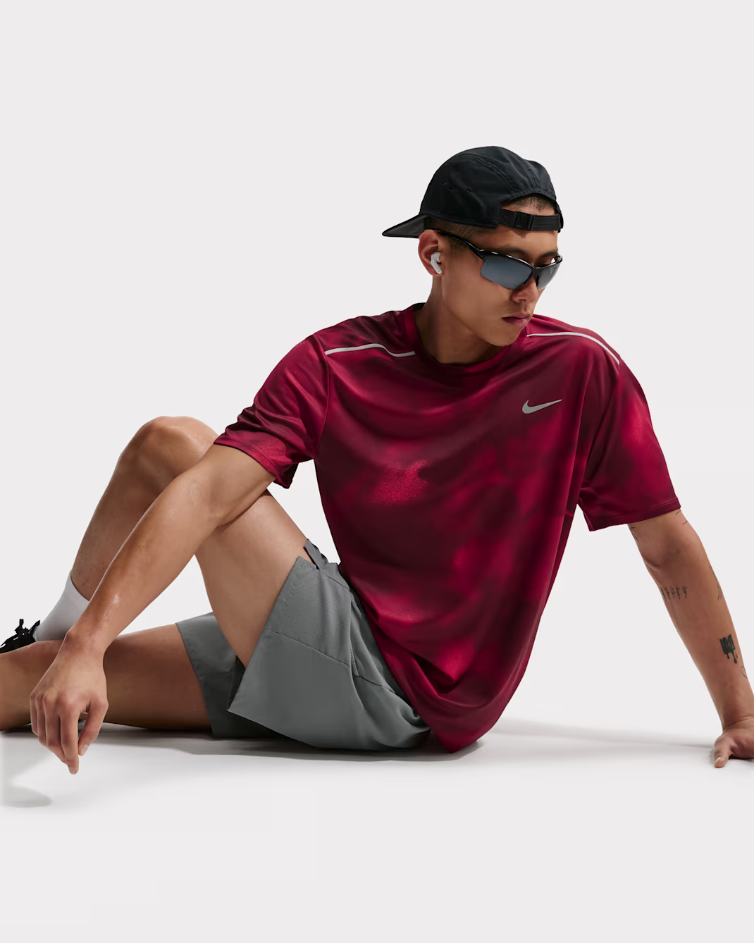 Nike მამაკაცის მაისური