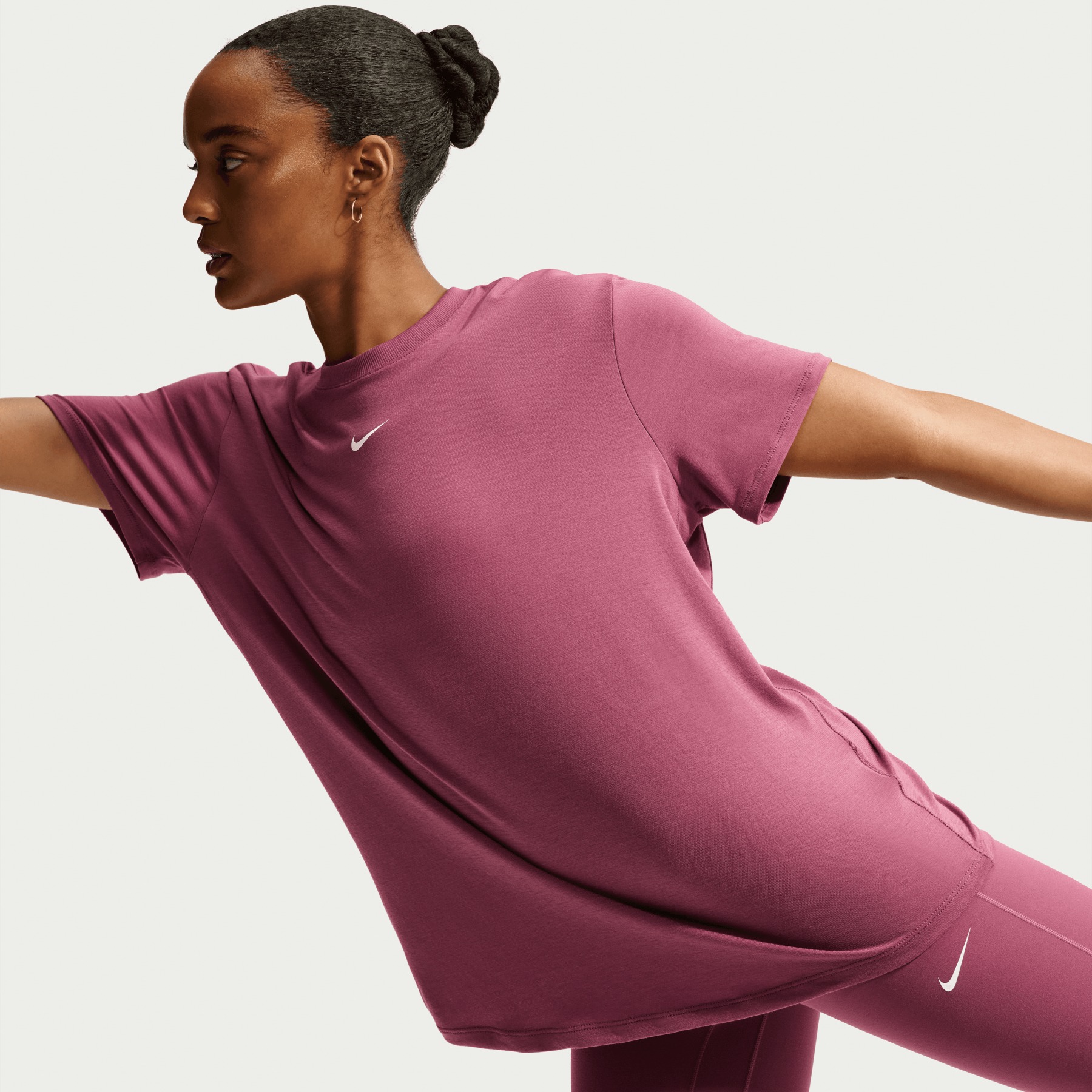 Nike ქალის მაისური