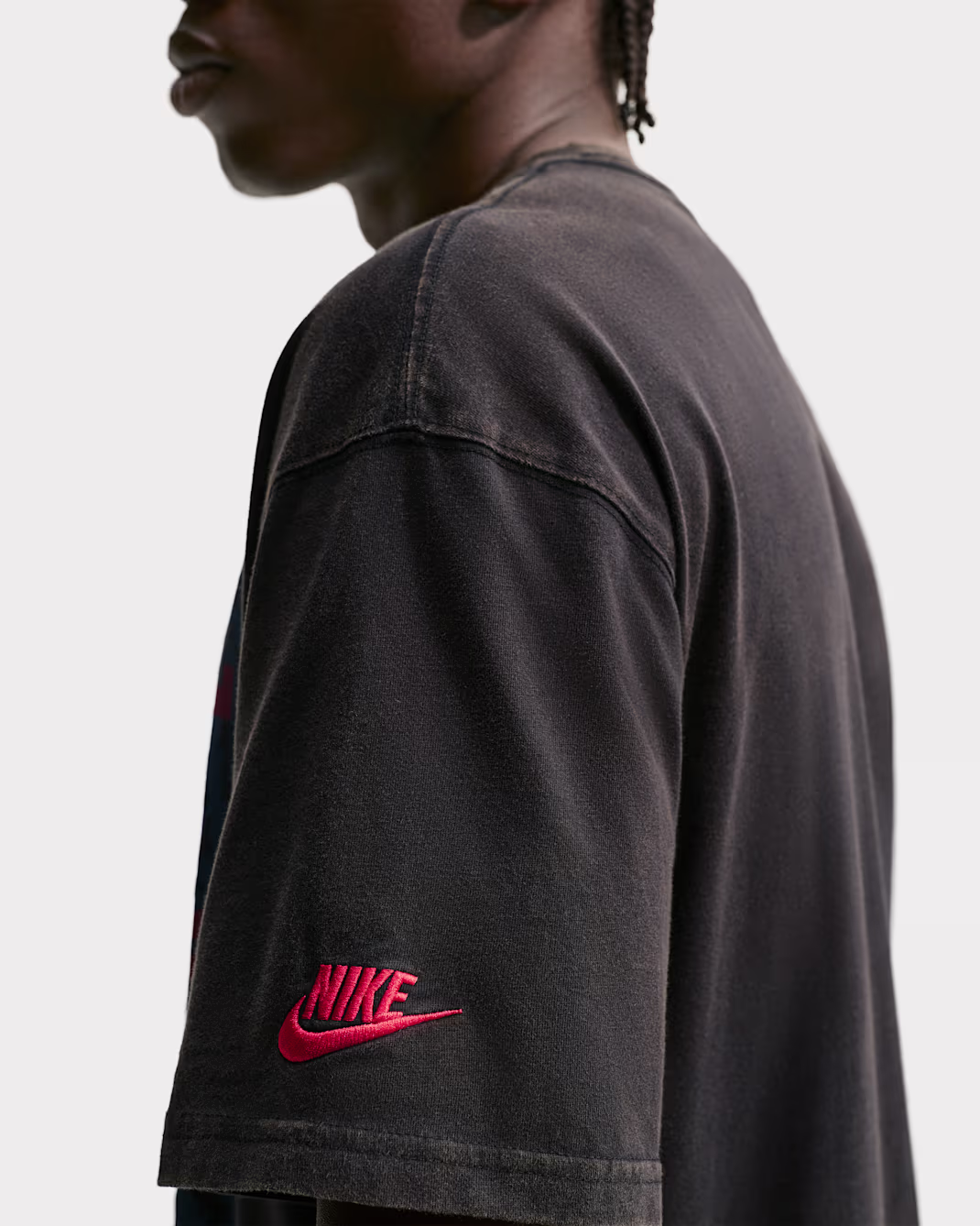 Nike მამაკაცის მაისური
