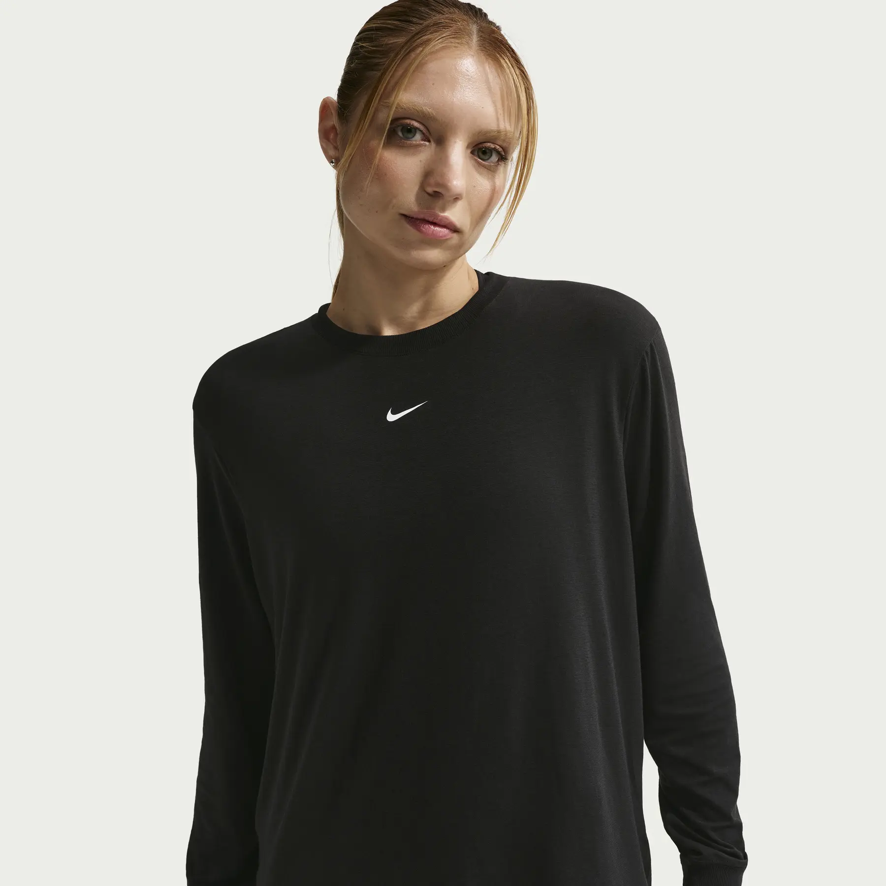 Nike ქალის მაისური