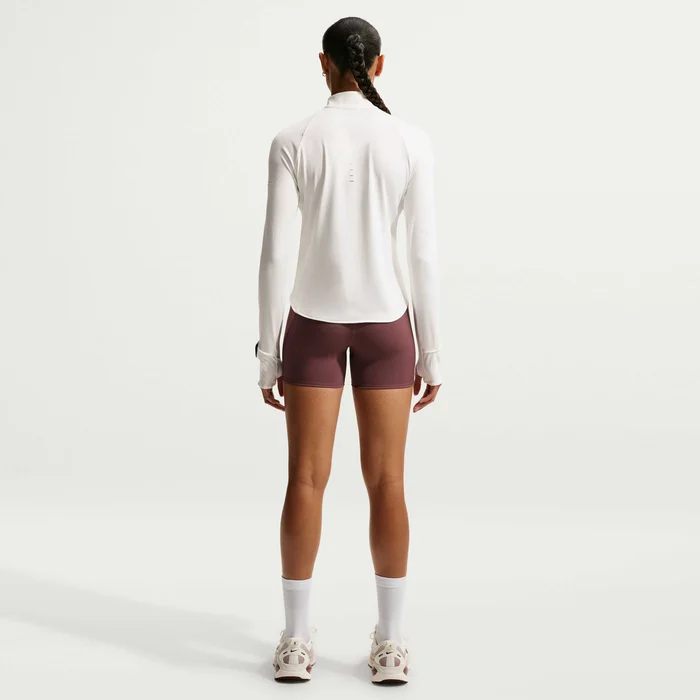 Nike ქალის მაისური