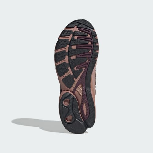 Adidas ქალის სპორტული ფეხსაცმელი