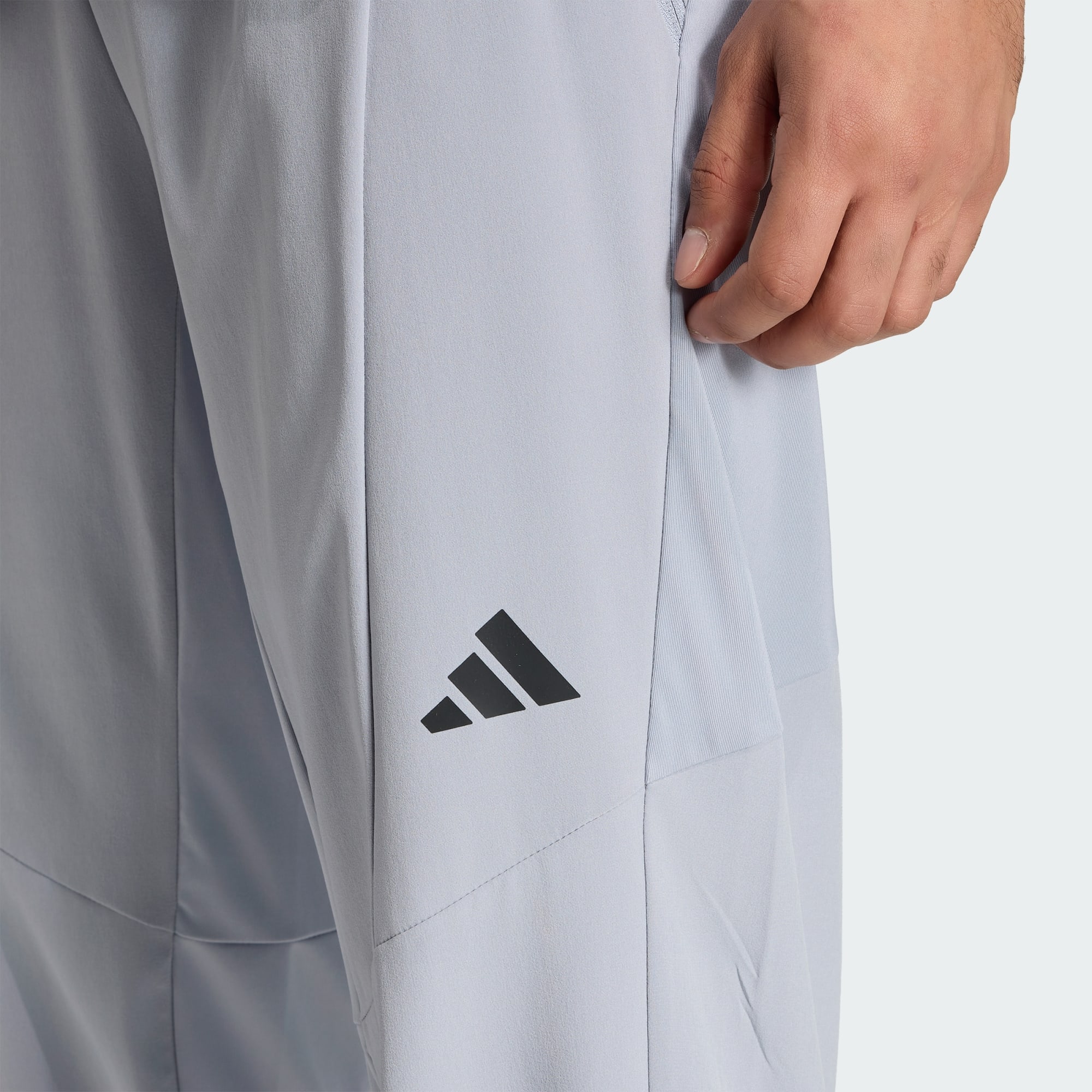Adidas მამაკაცის შარვალი