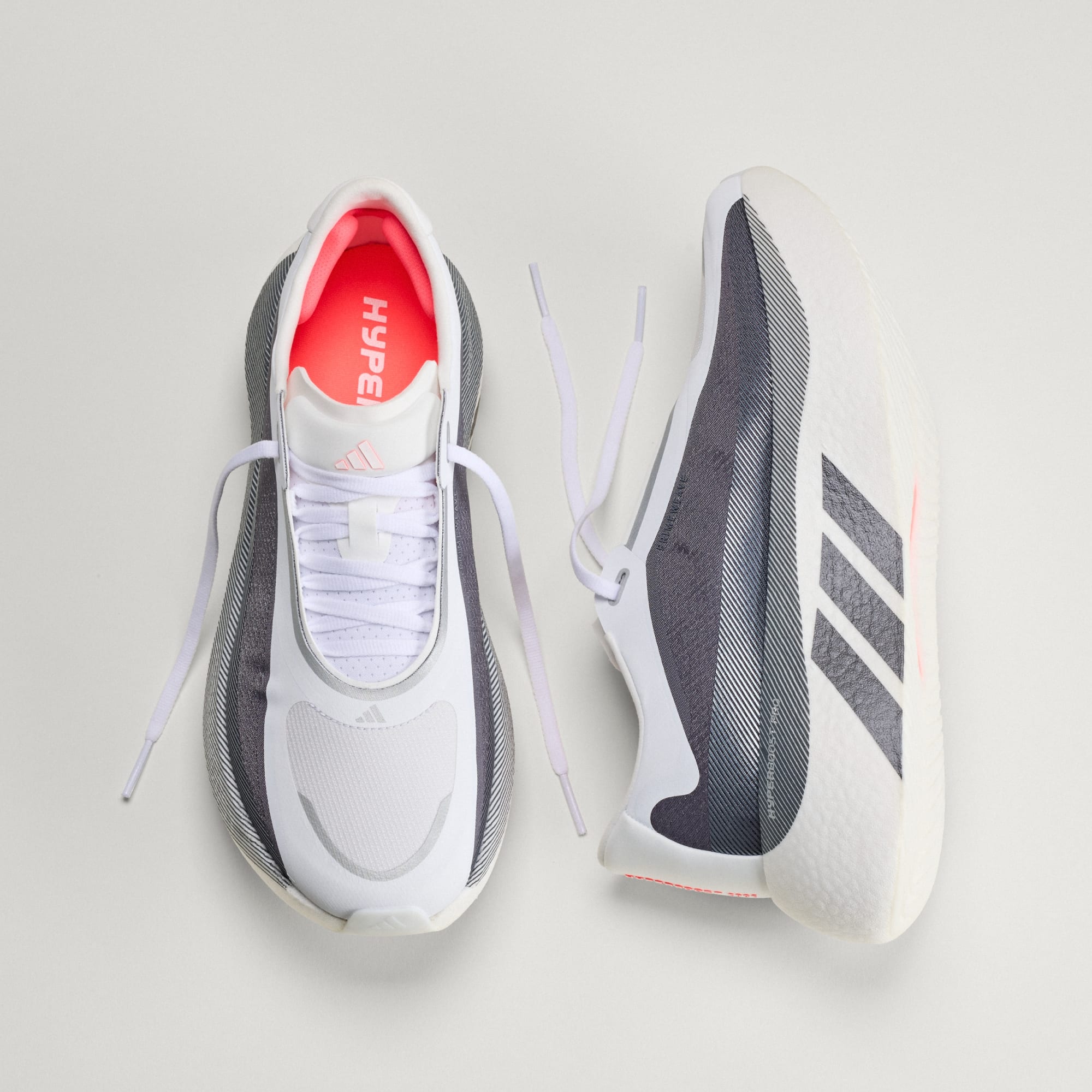 Adidas მამაკაცის სპორტული ფეხსაცმელი