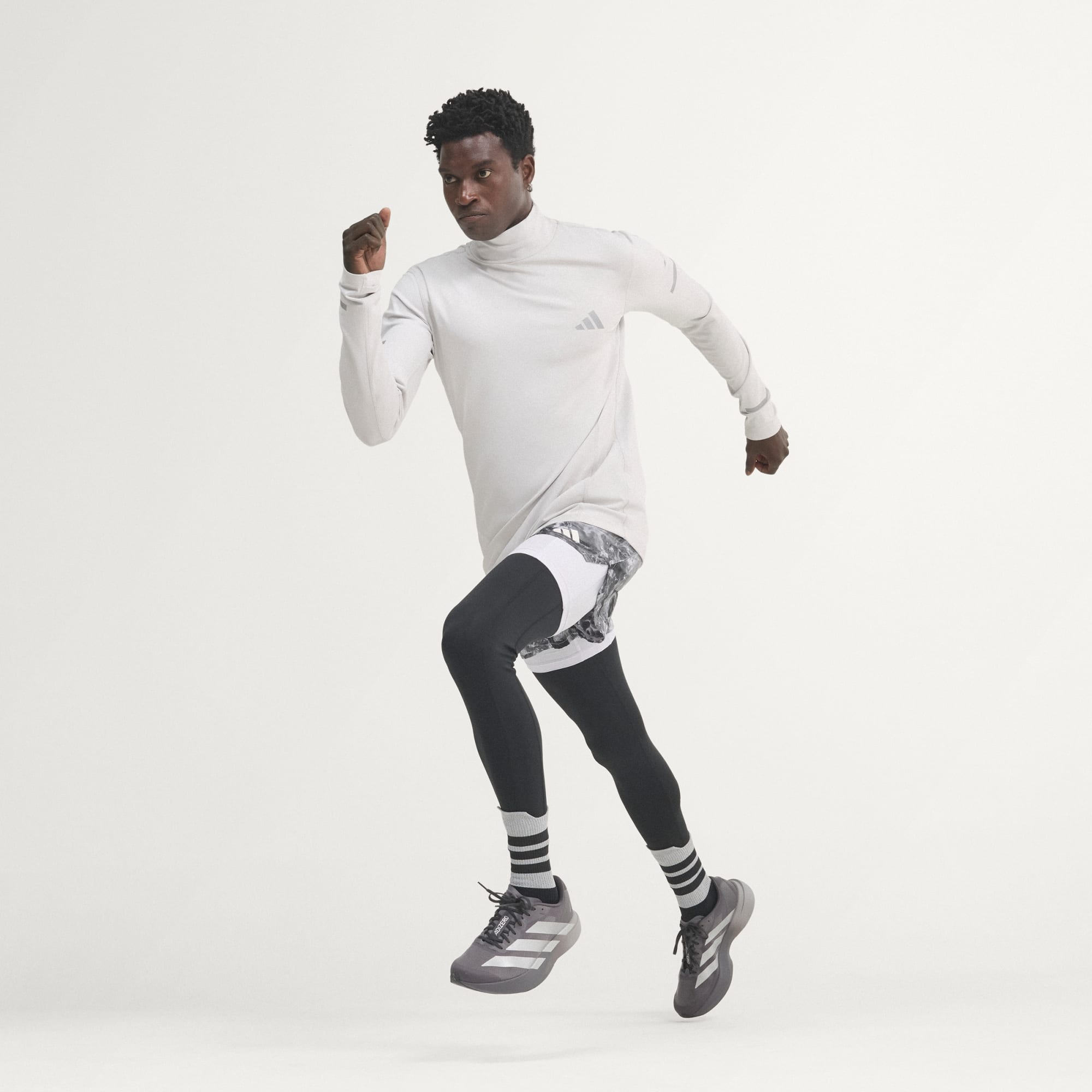Adidas მამაკაცის სპორტული ფეხსაცმელი