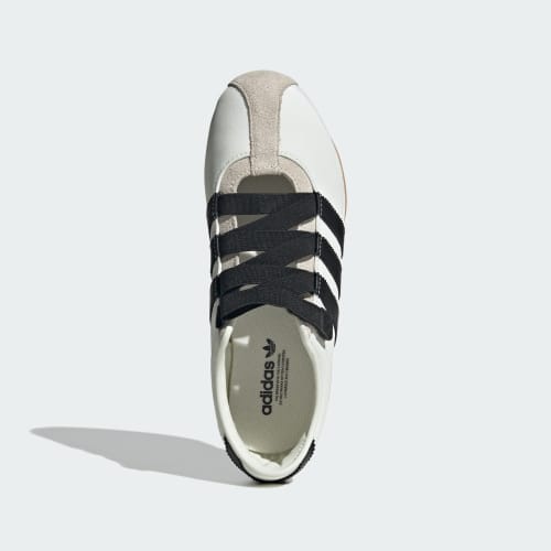 Adidas ქალის სპორტული ფეხსაცმელი